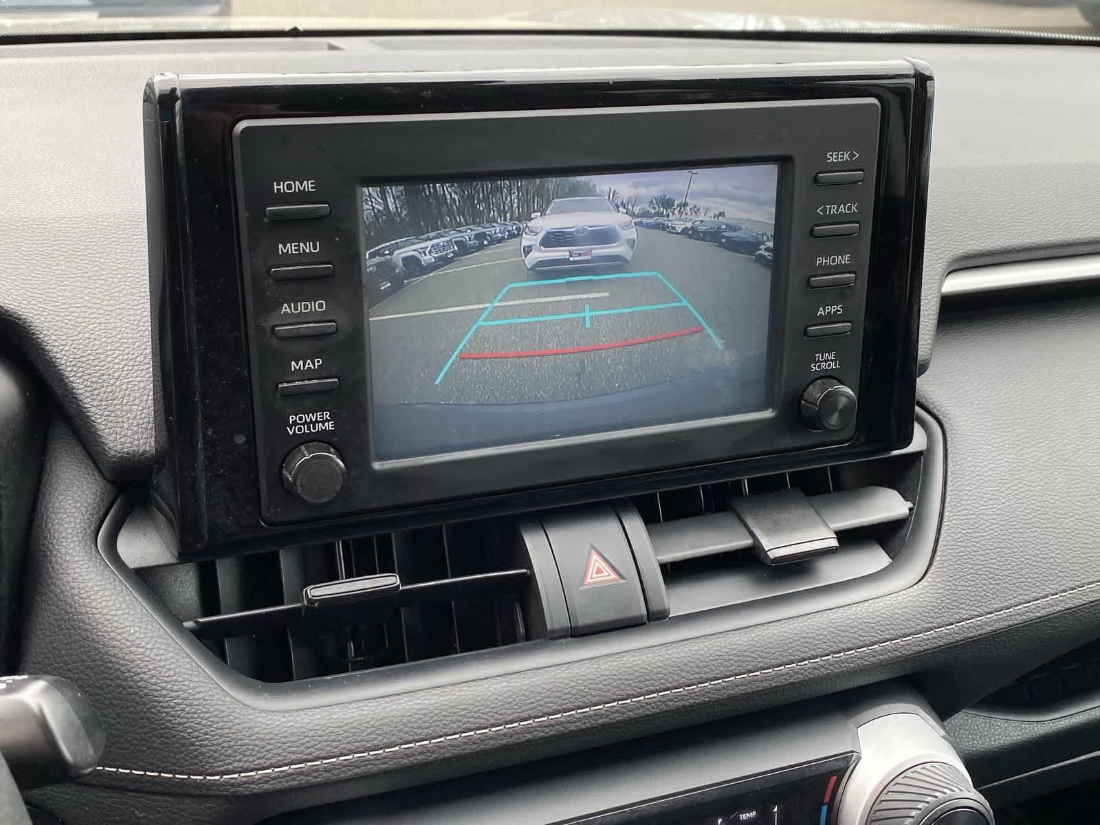 Thumbnail: 2019 Toyota RAV4 - 27
