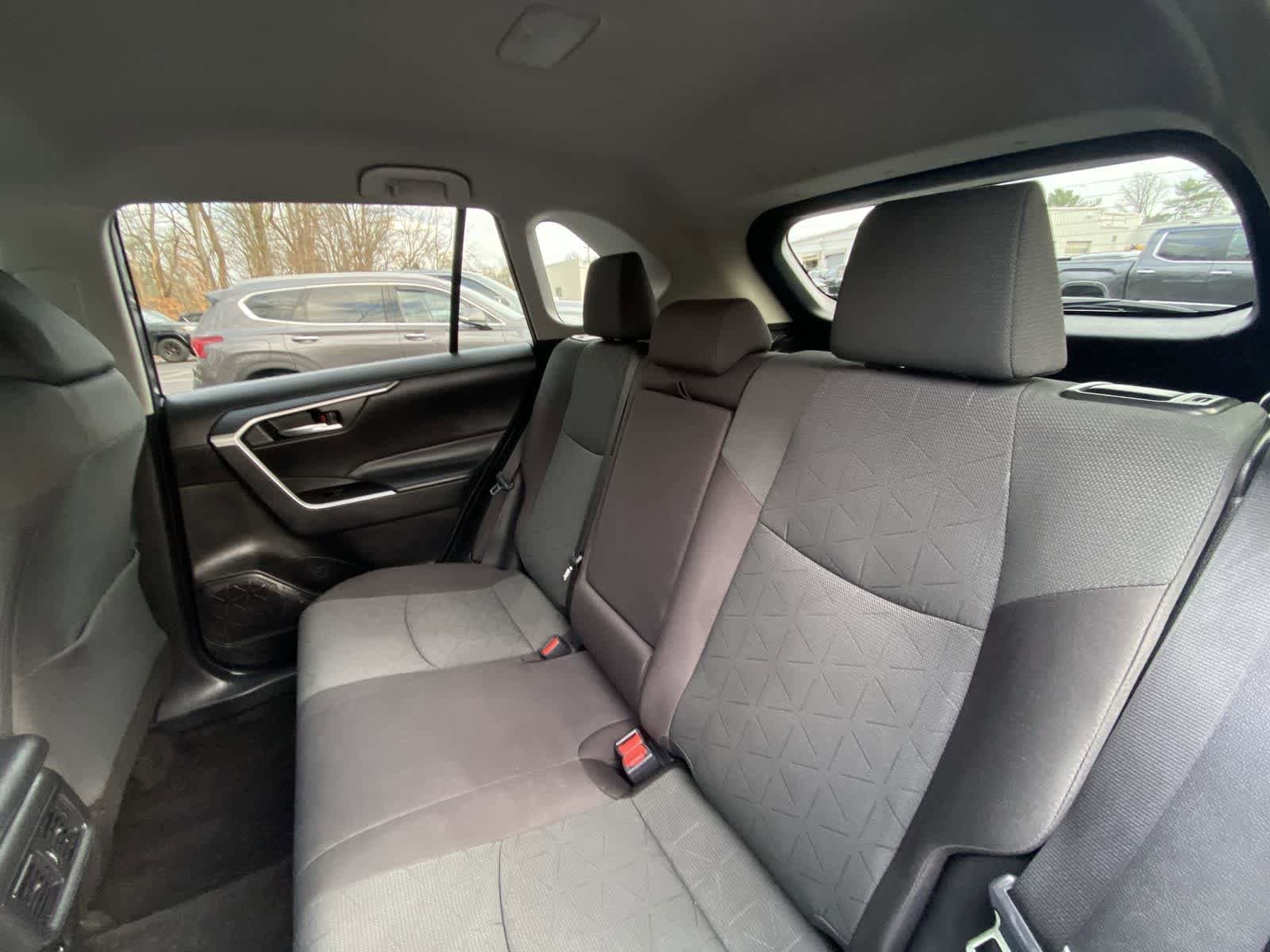 Thumbnail: 2024 Toyota RAV4 - 25