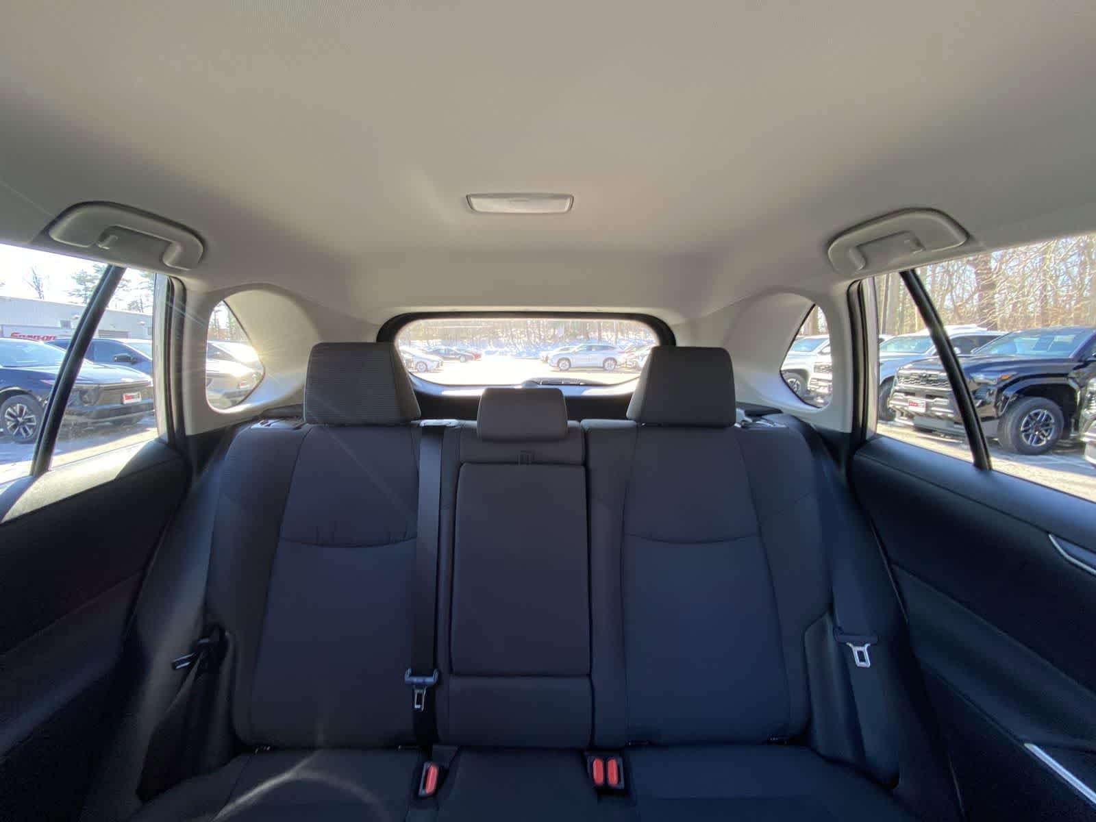 Thumbnail: 2025 Toyota RAV4 - 29