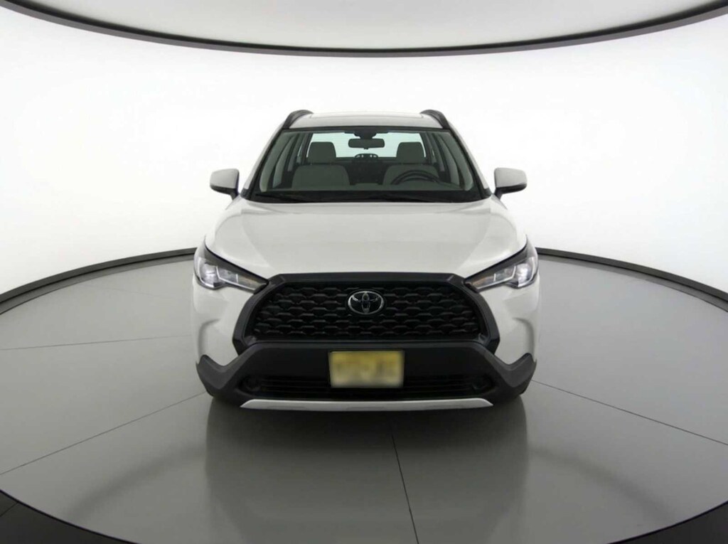 Used 2024 Toyota Corolla Cross LE SUV