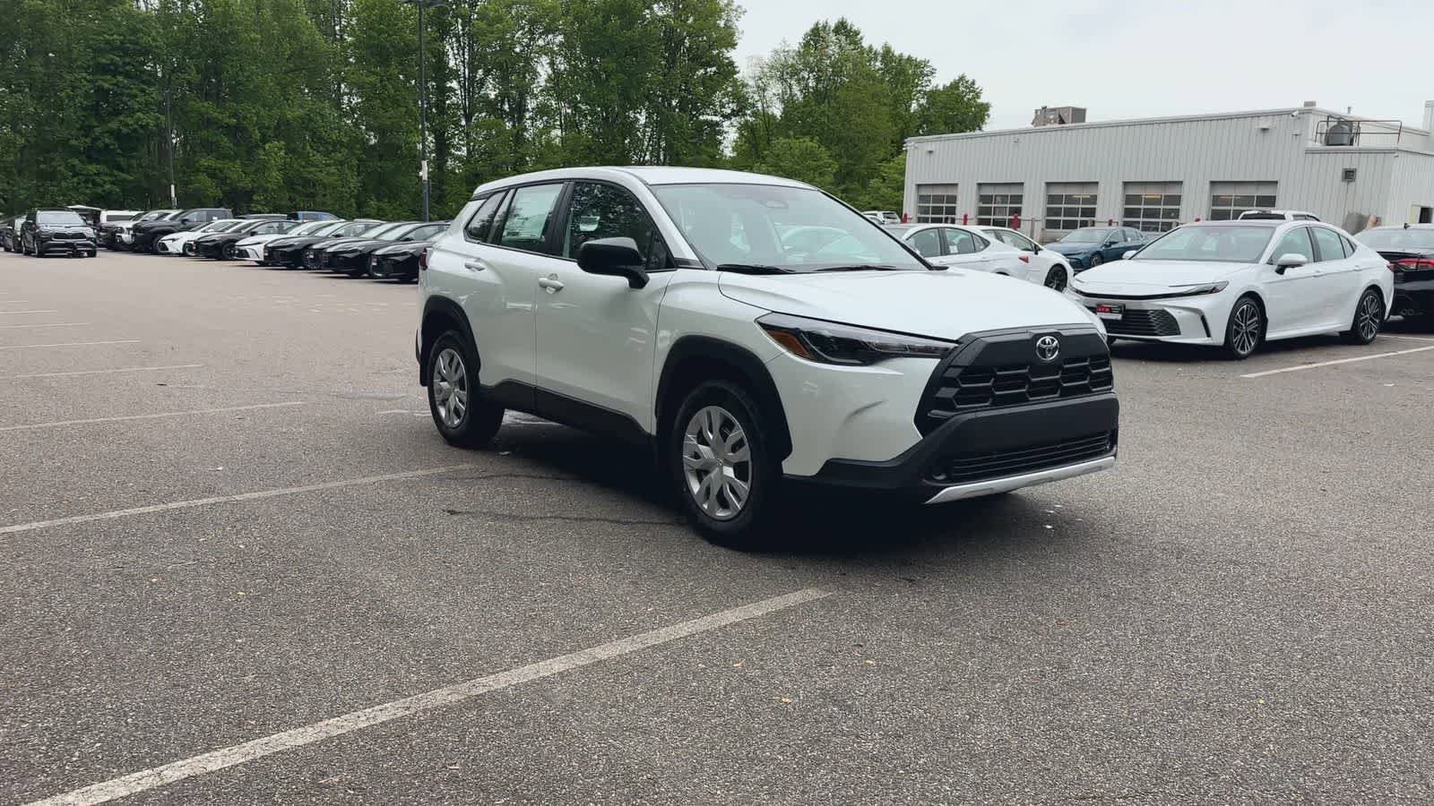 Thumbnail: 2026 Toyota Corolla Cross - 2