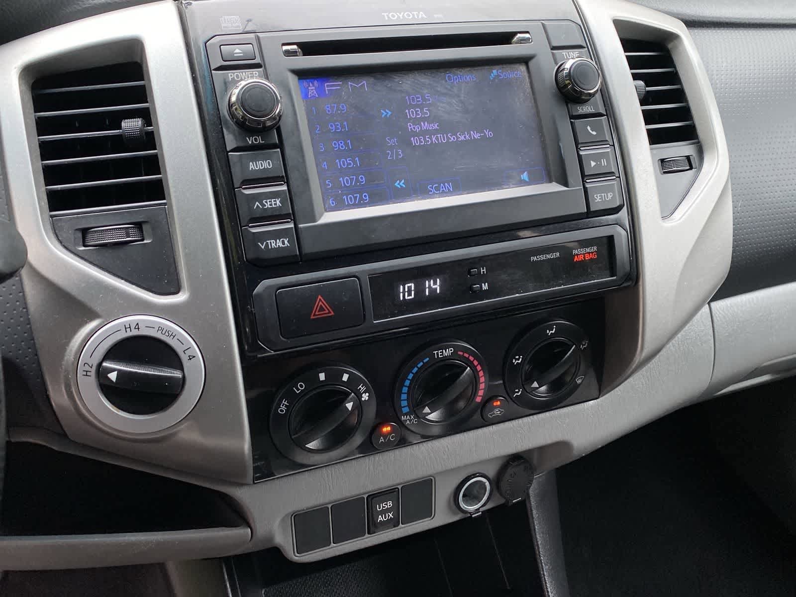 Thumbnail: 2013 Toyota Tacoma - 26
