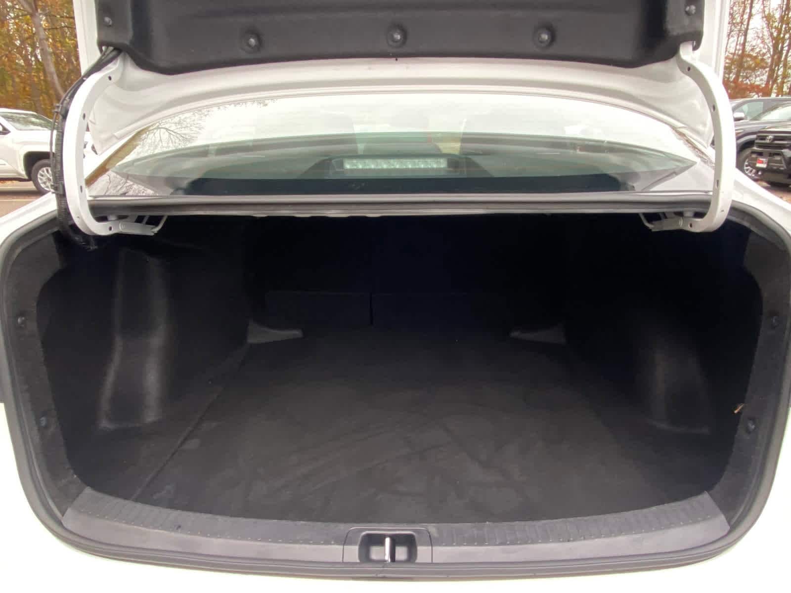 Thumbnail: 2024 Toyota Corolla - 20