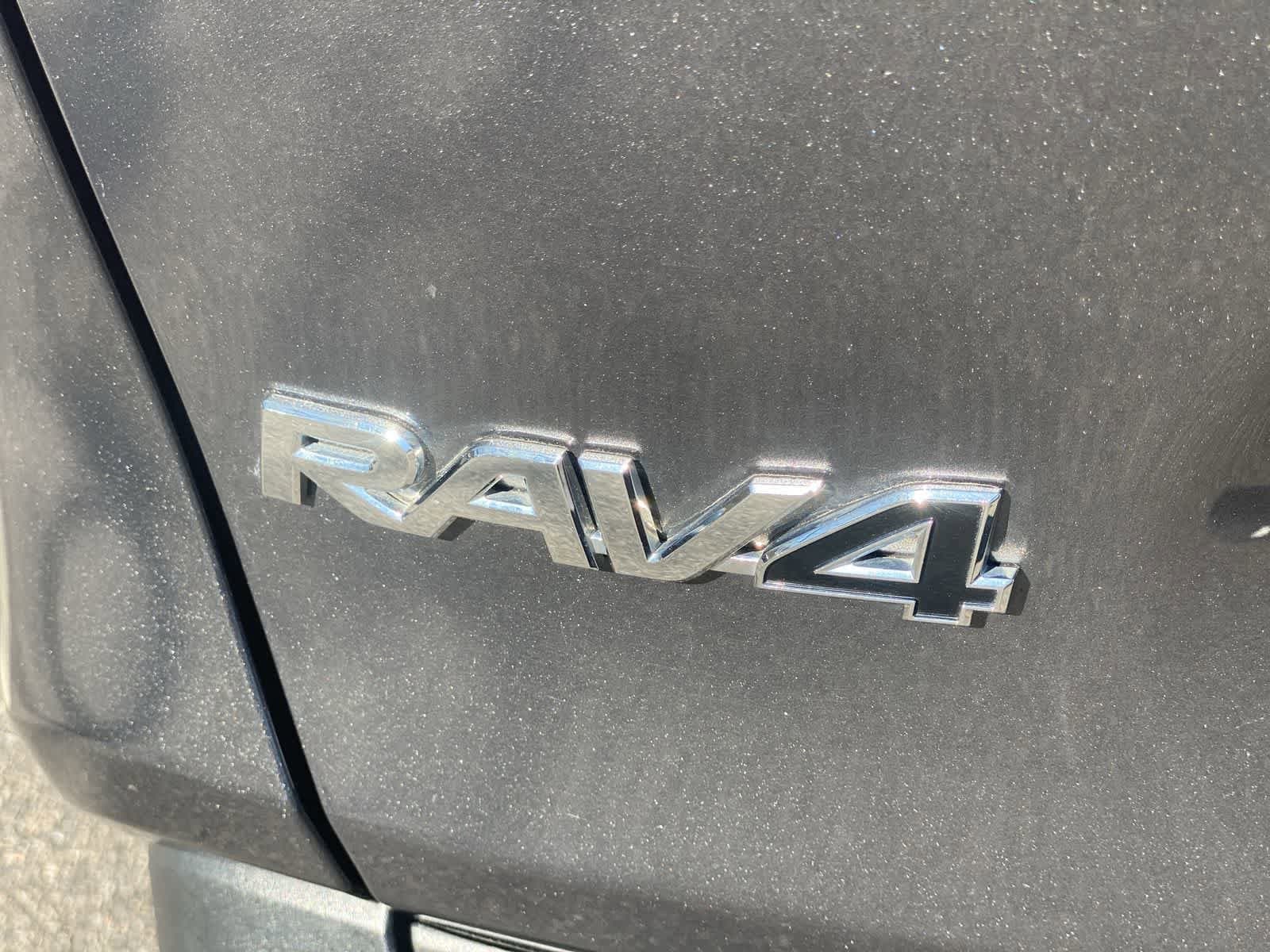 Thumbnail: 2025 Toyota RAV4 - 35