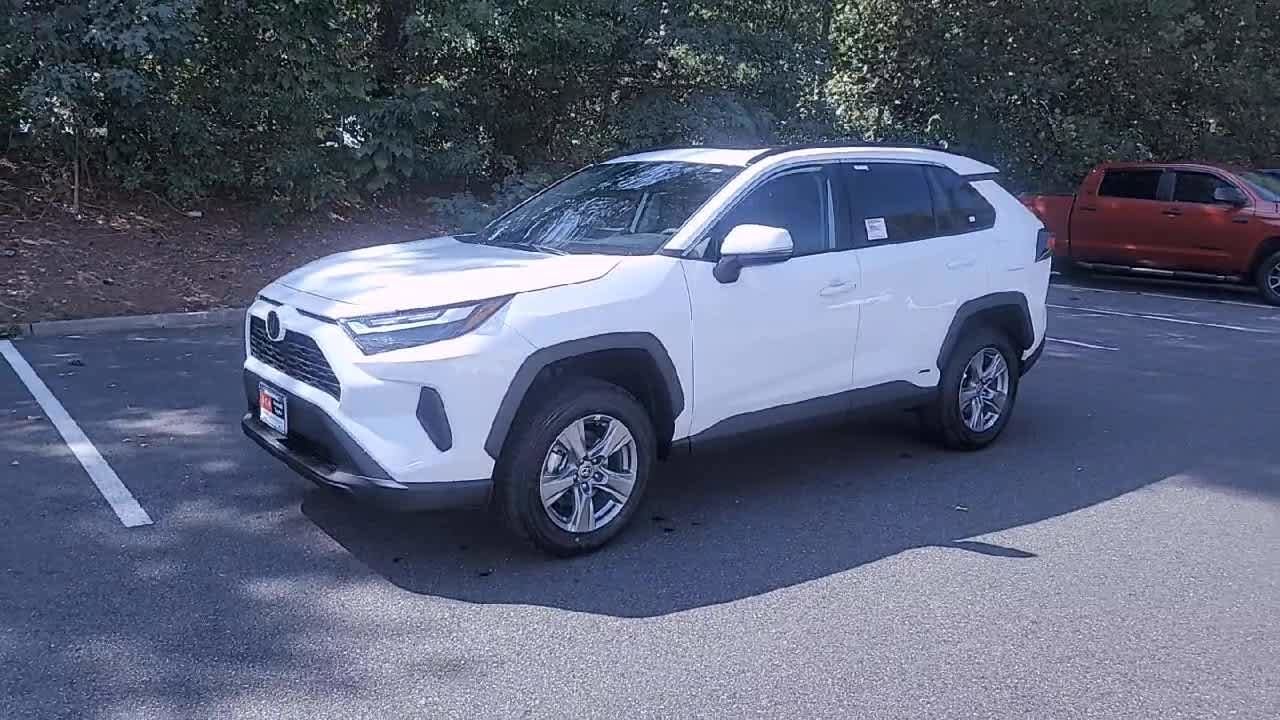 Thumbnail: 2025 Toyota RAV4 - 4