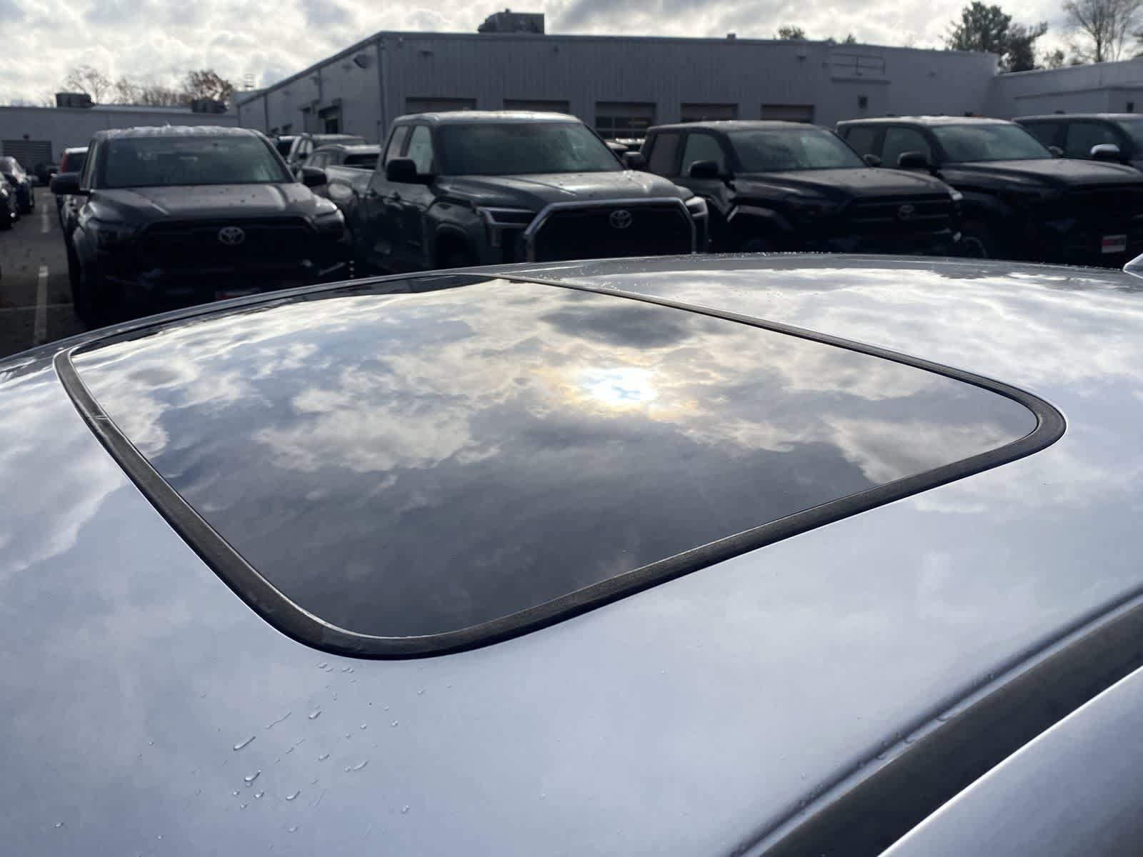 Thumbnail: 2013 Acura ILX - 16