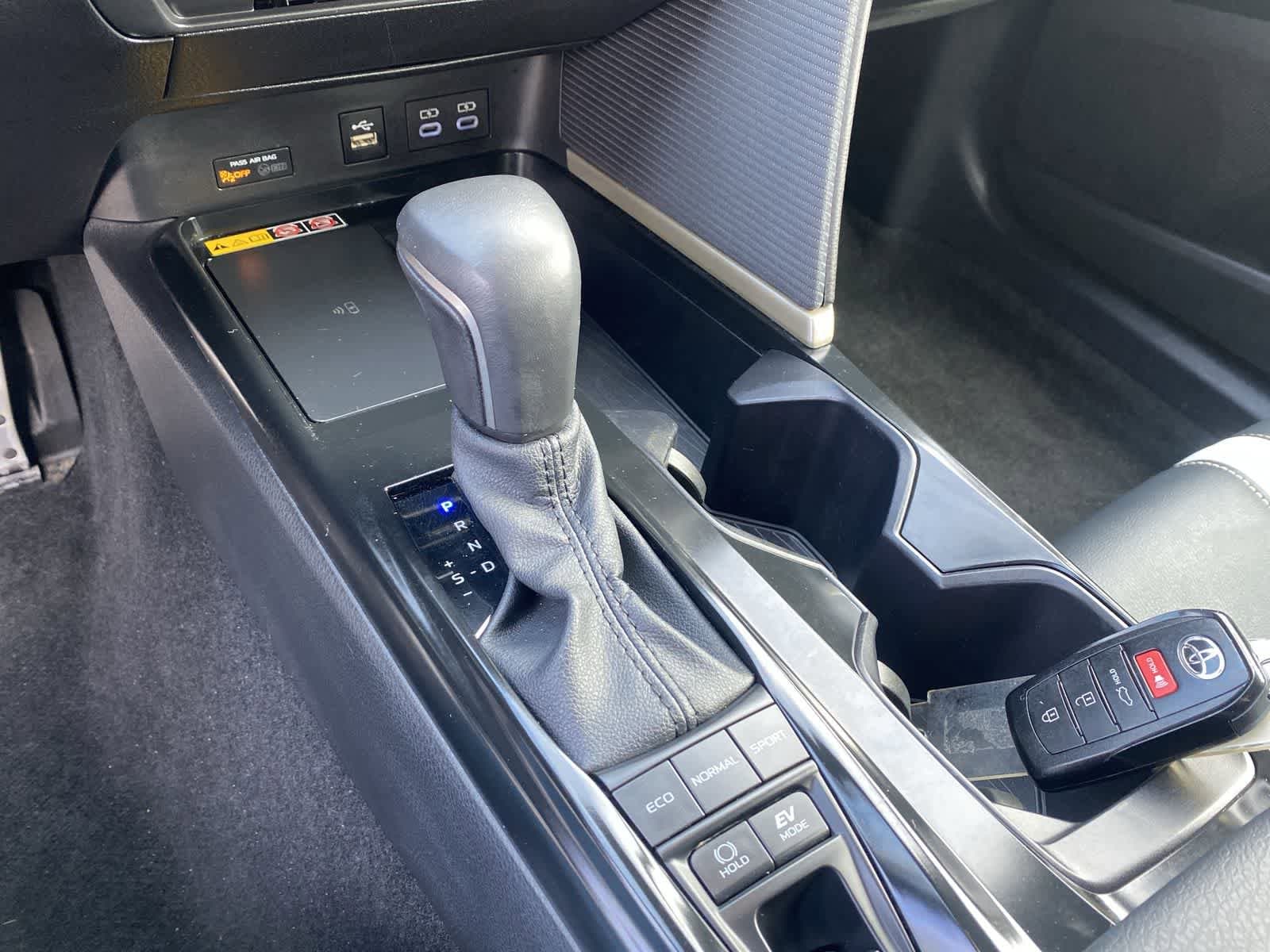 Thumbnail: 2025 Toyota Camry - 33