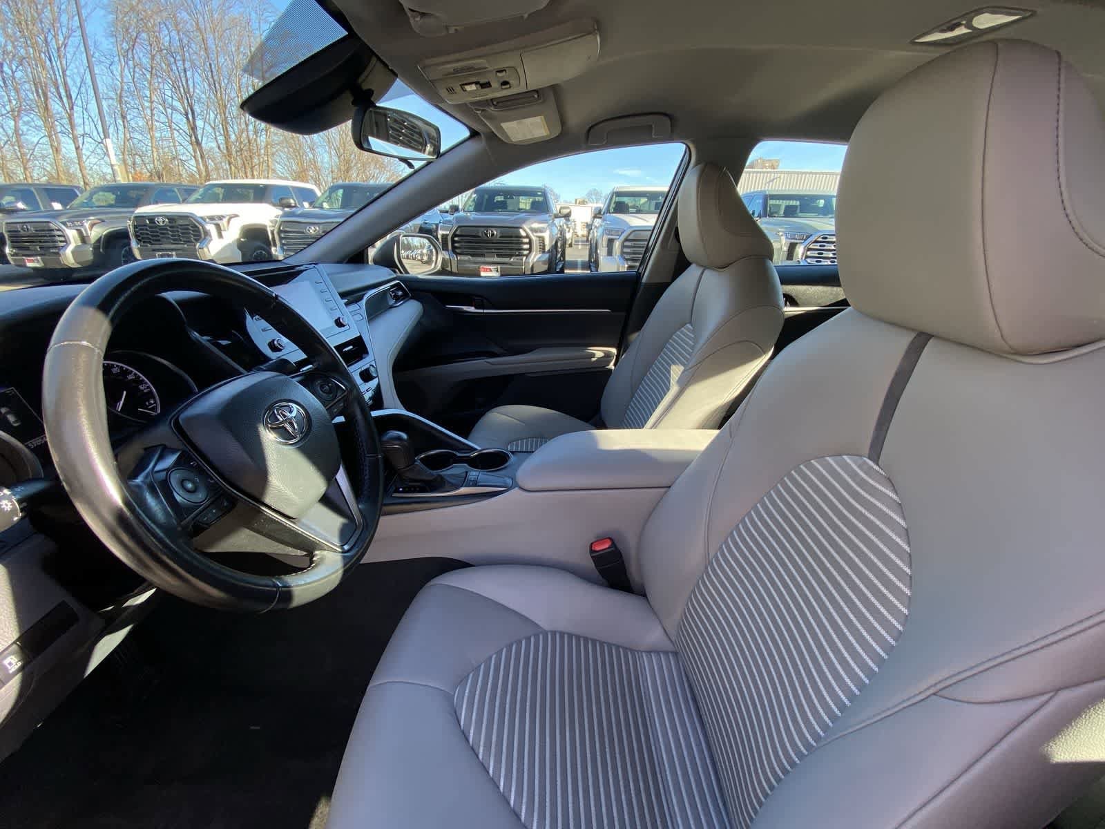 Thumbnail: 2023 Toyota Camry - 22