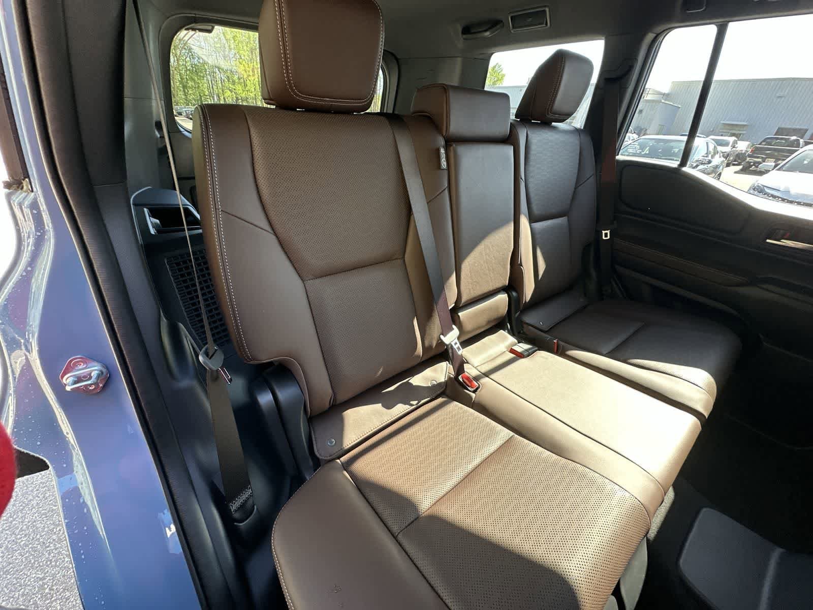 Thumbnail: 2026 Toyota Land Cruiser - 26