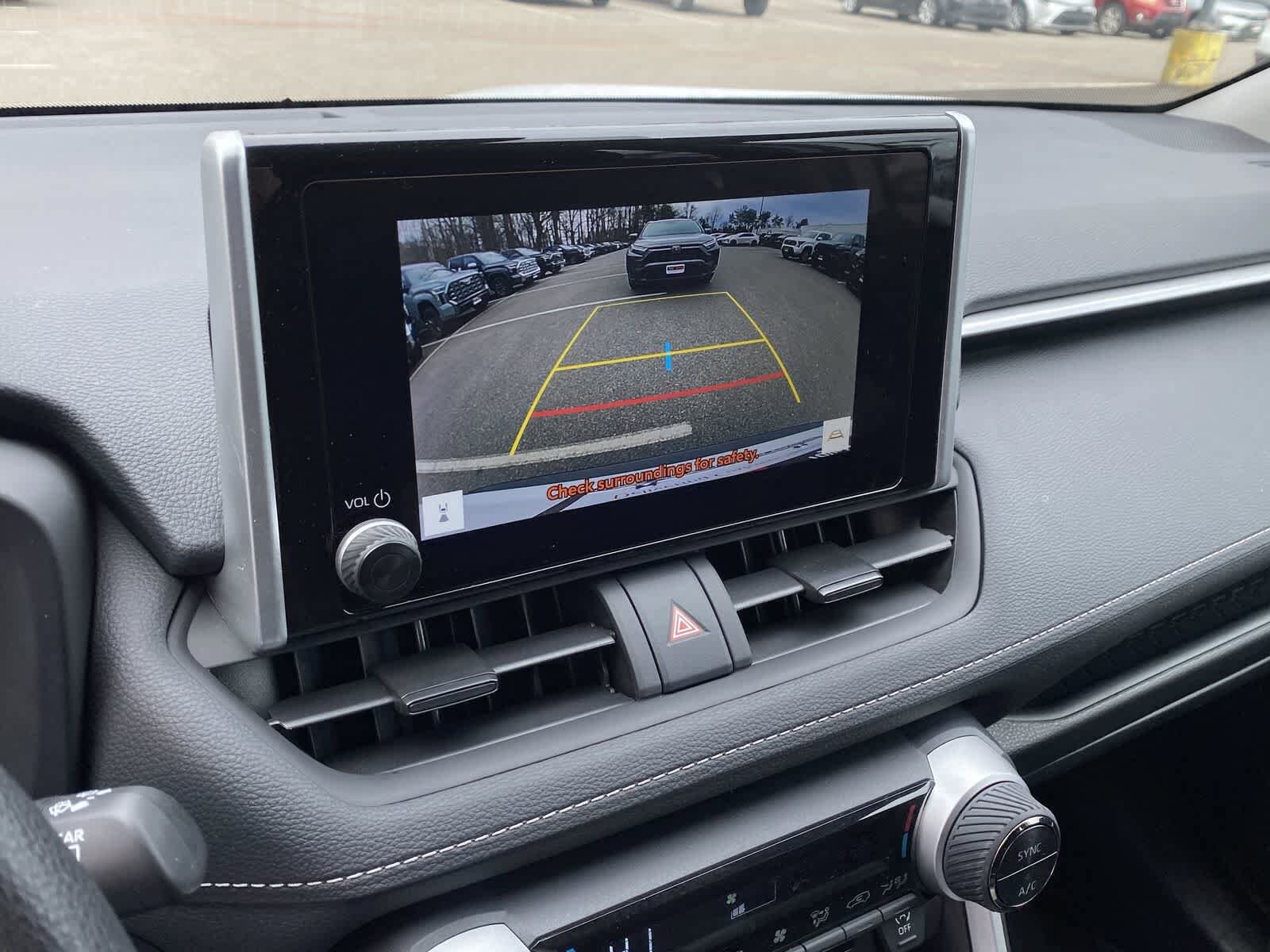 Thumbnail: 2025 Toyota RAV4 - 31