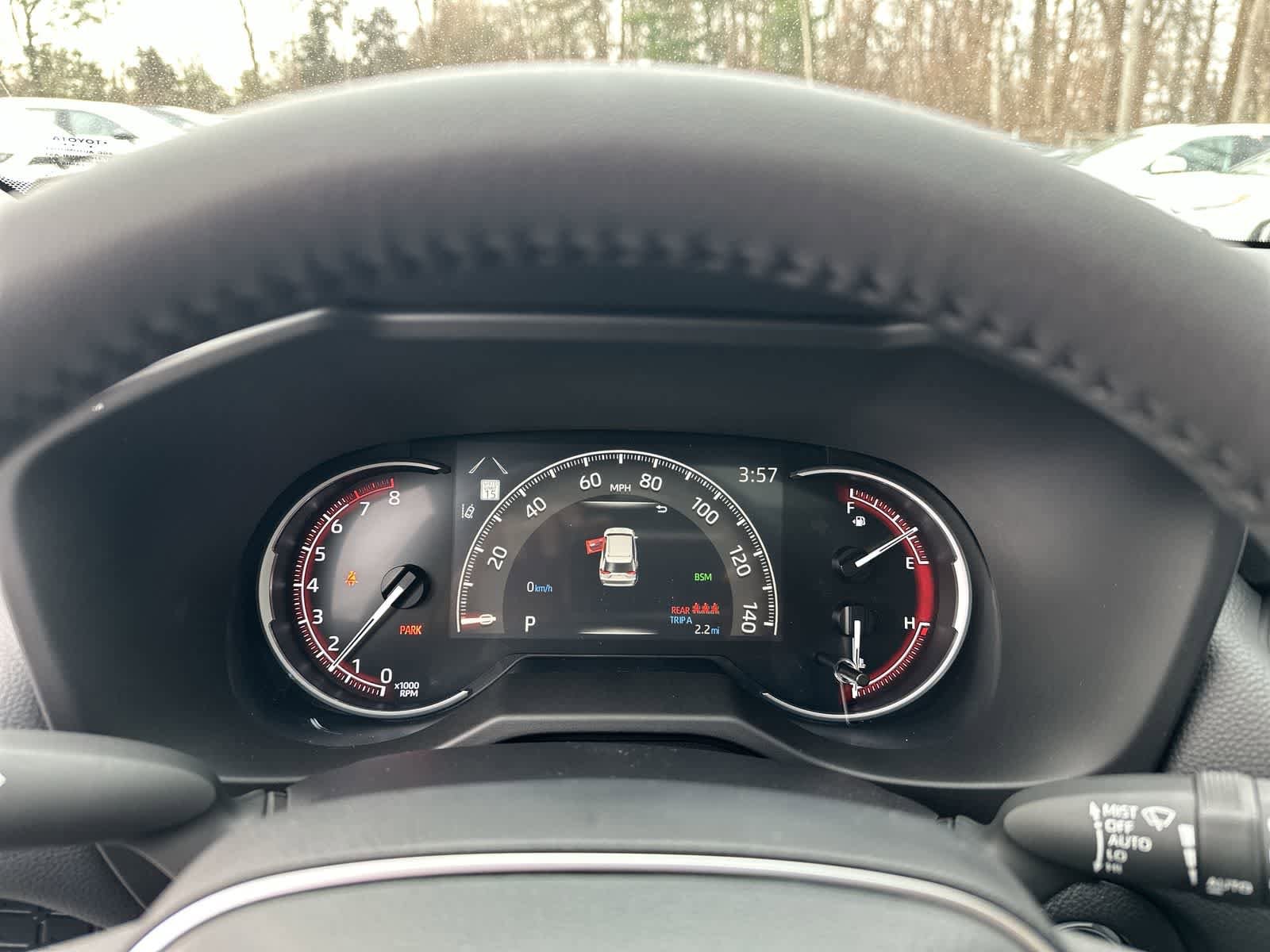 Thumbnail: 2025 Toyota RAV4 - 22