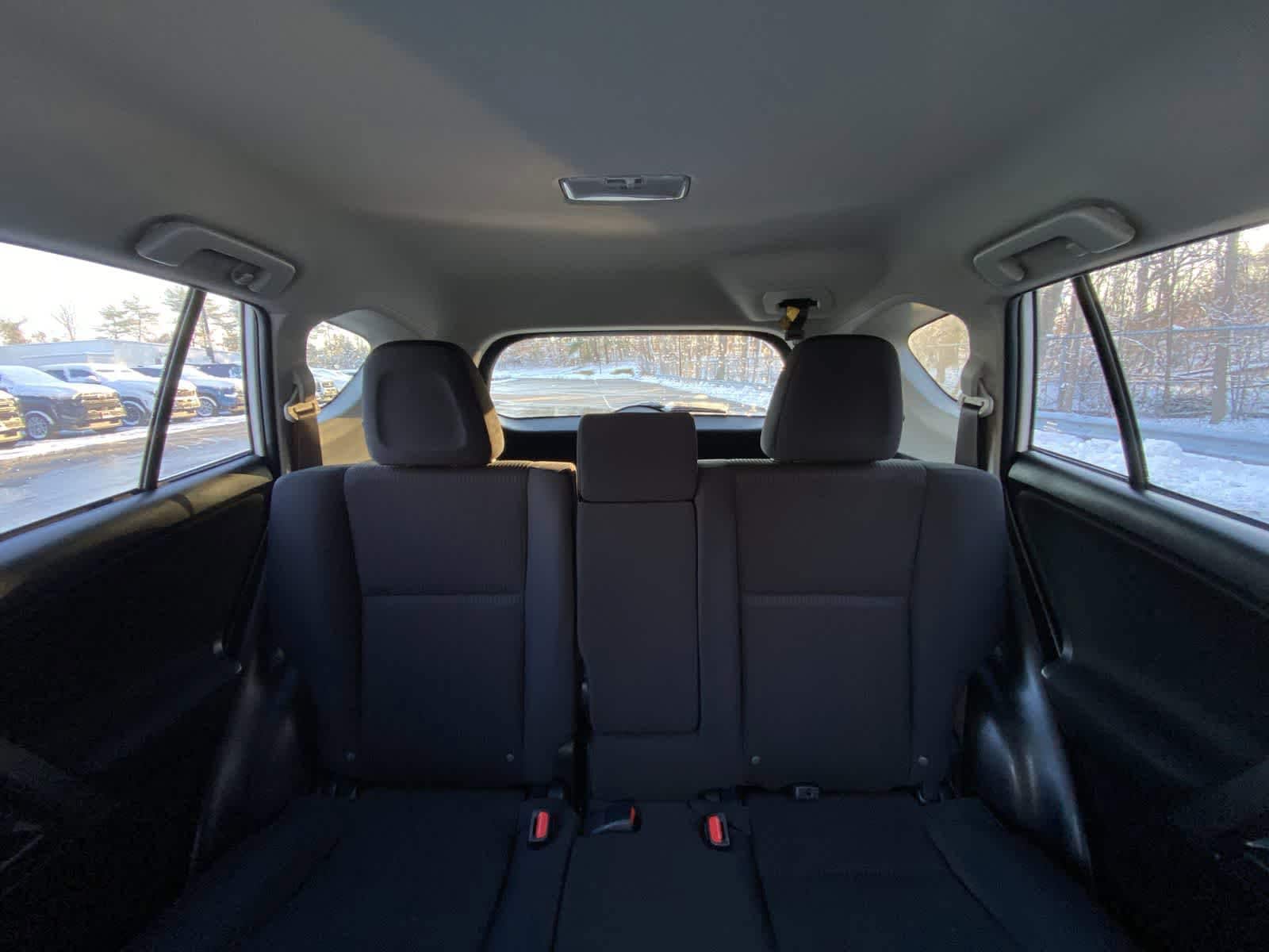 Thumbnail: 2018 Toyota RAV4 - 30