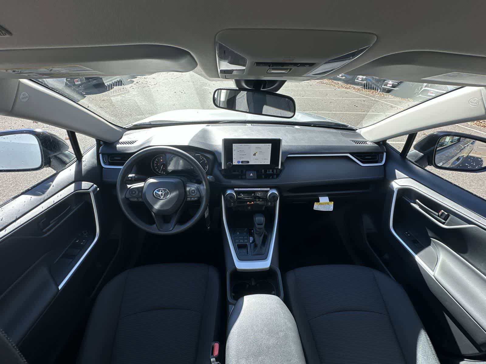 Thumbnail: 2025 Toyota RAV4 - 26