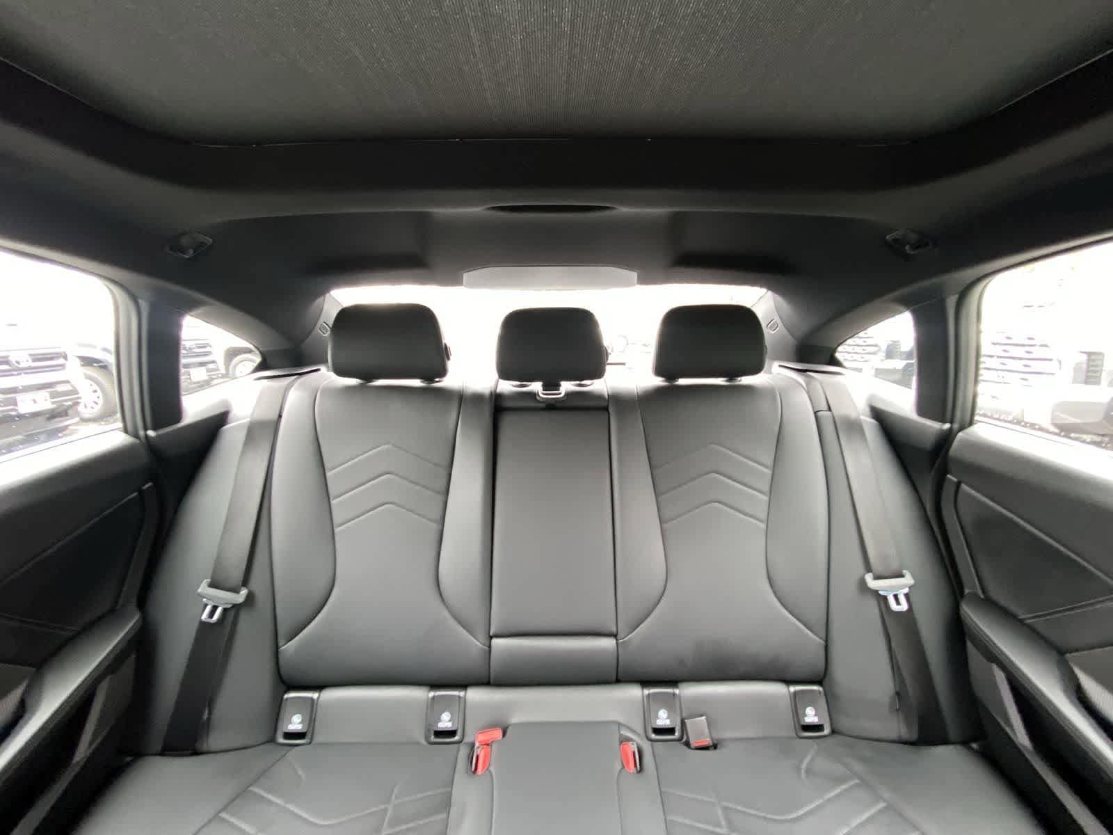 Thumbnail: 2025 BMW 2 Series - 29