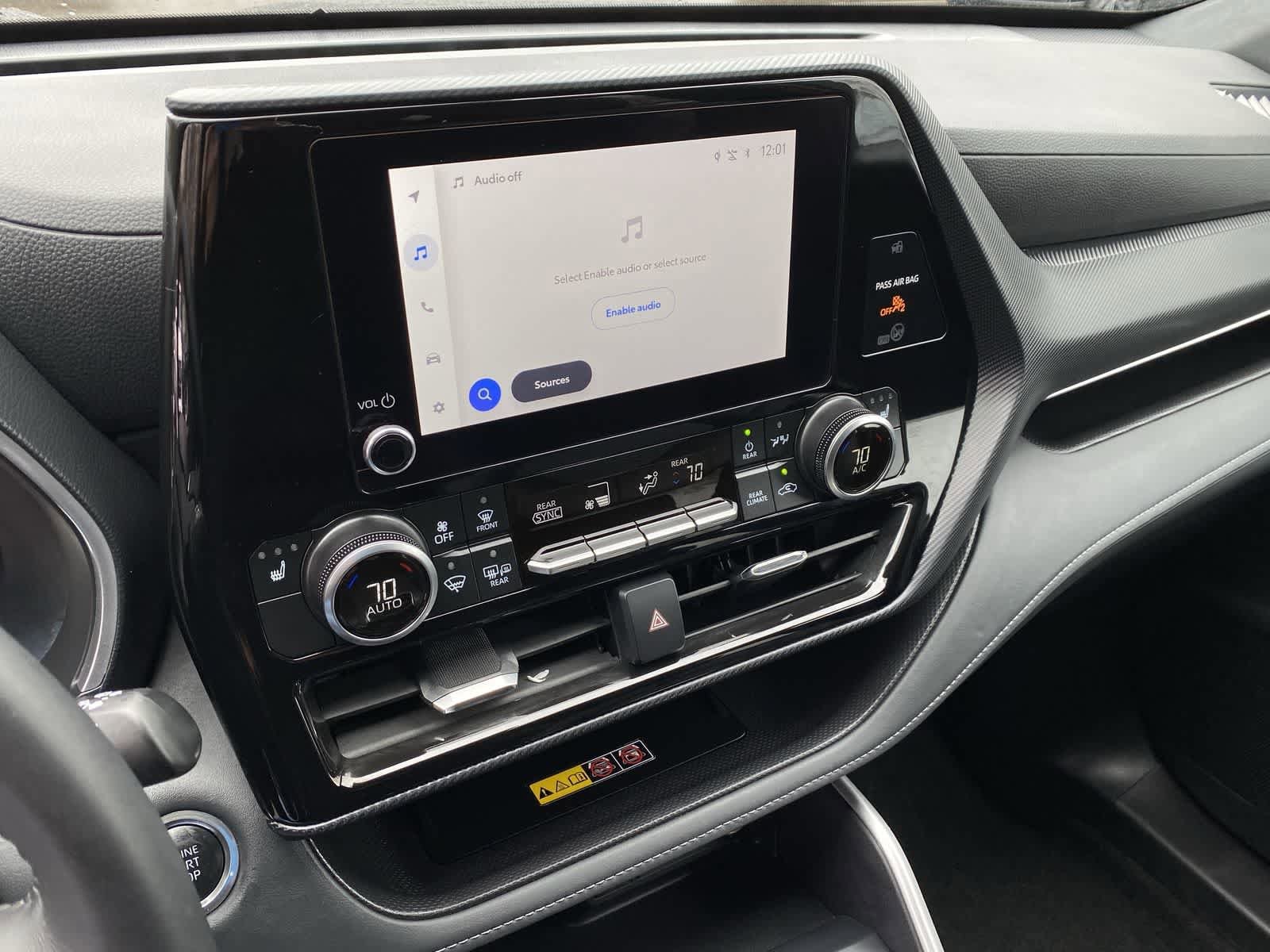 Thumbnail: 2025 Toyota Highlander - 31