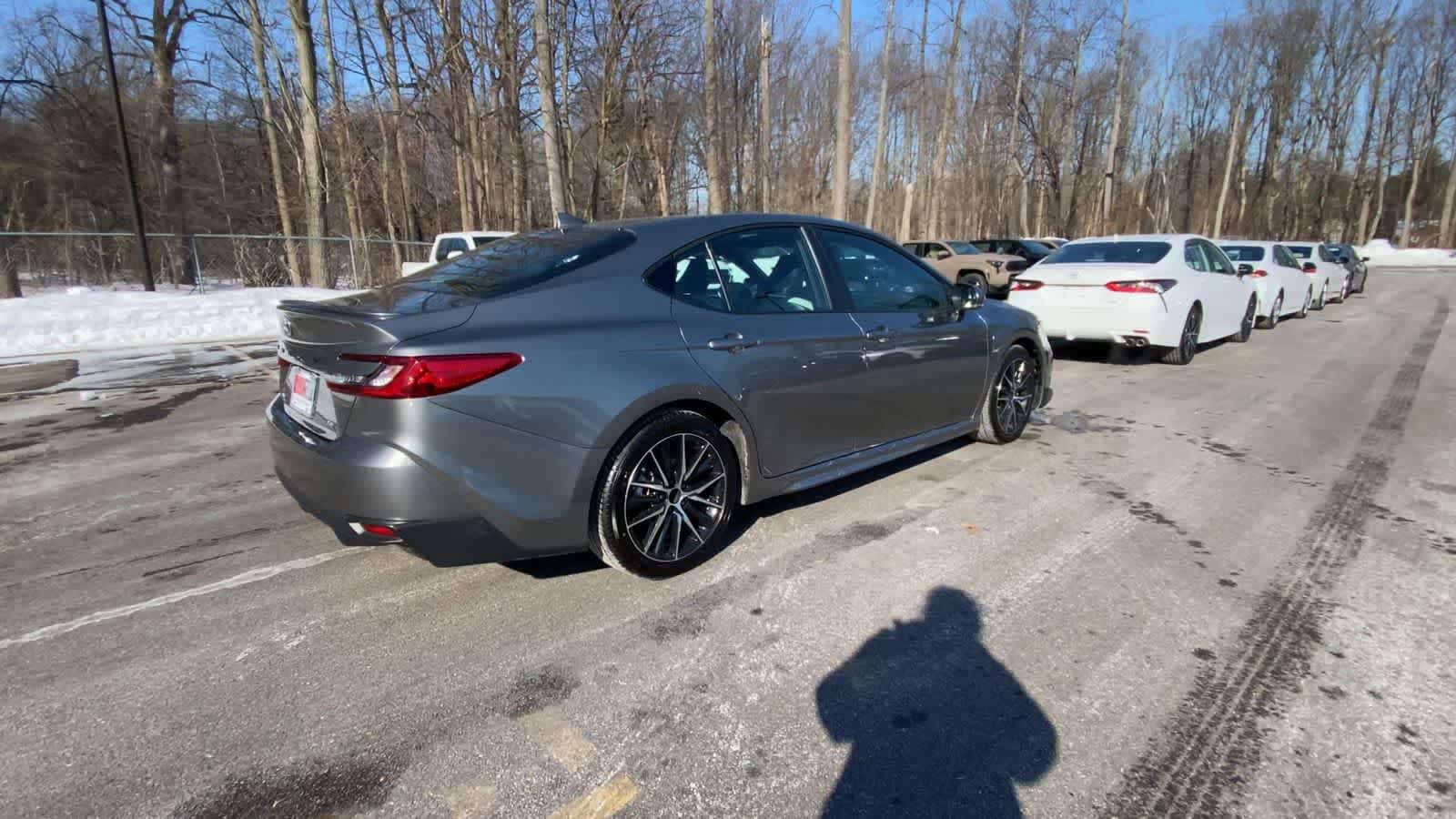 Thumbnail: 2025 Toyota Camry - 13