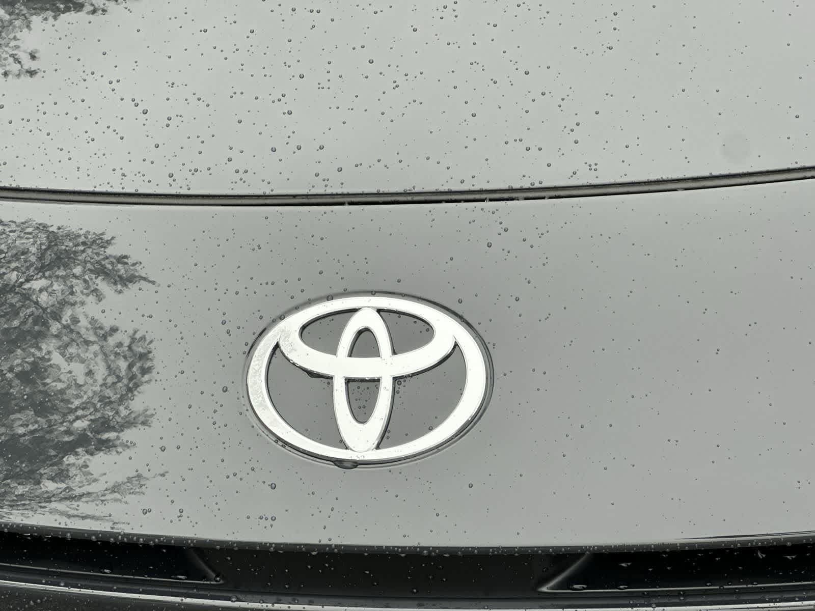 Thumbnail: 2026 Toyota Camry - 12