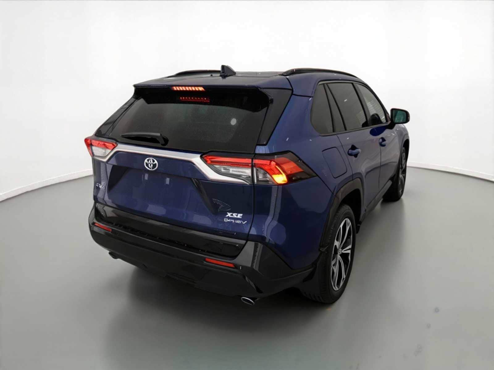 Thumbnail: 2025 Toyota RAV4 - 11