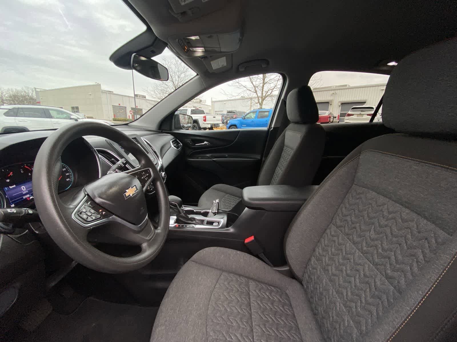 Thumbnail: 2022 Chevrolet Equinox - 21