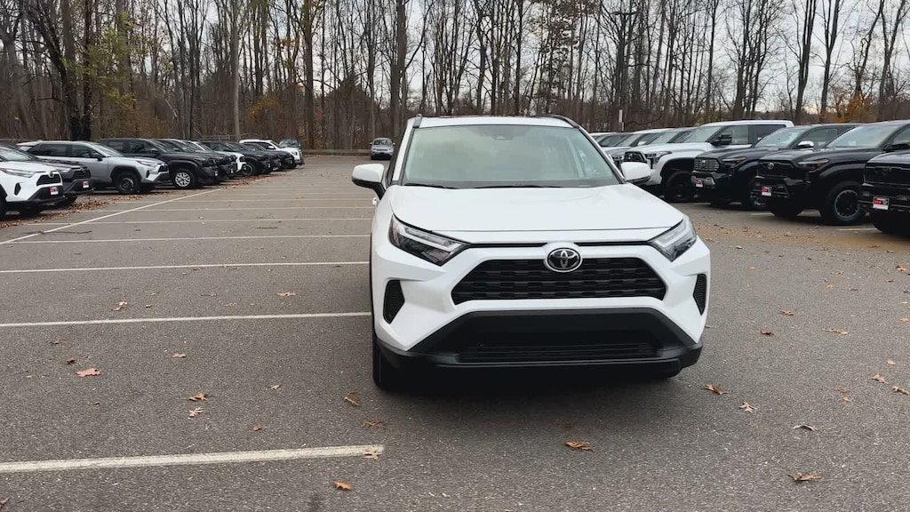 New 2025 Toyota RAV4 XLE SUV