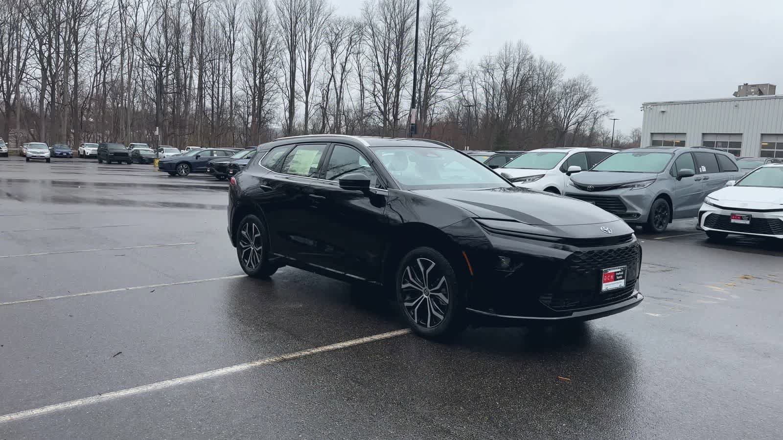 Thumbnail: 2026 Toyota Crown Signia - 2