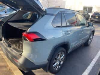 Thumbnail: 2021 Toyota RAV4 - 21