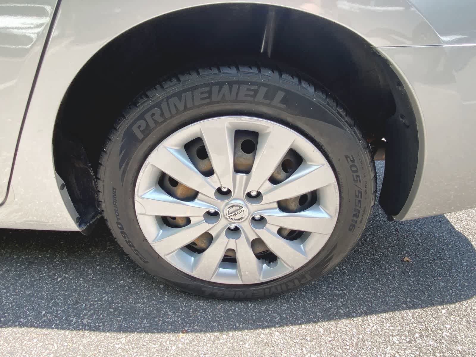 Thumbnail: 2019 Nissan Sentra - 12