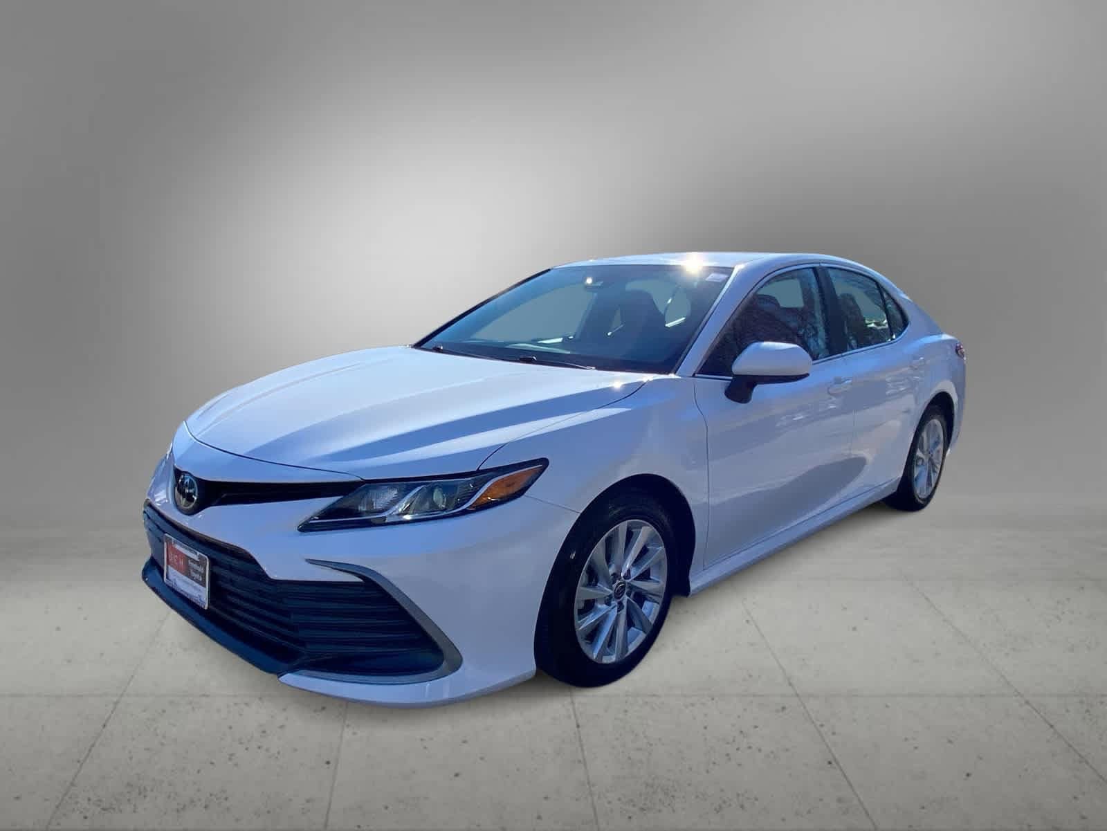 Thumbnail: 2023 Toyota Camry - 4