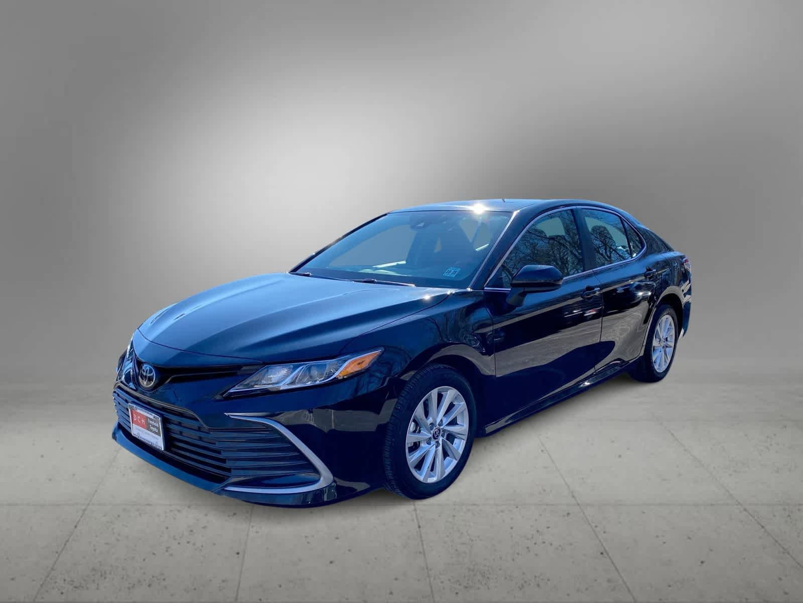 Thumbnail: 2024 Toyota Camry - 9