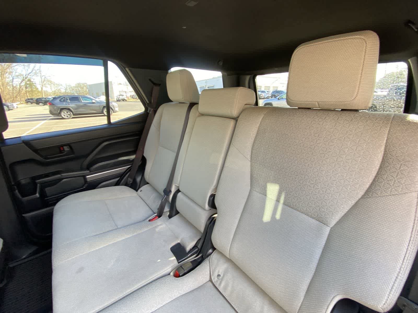 Thumbnail: 2025 Toyota 4Runner - 27