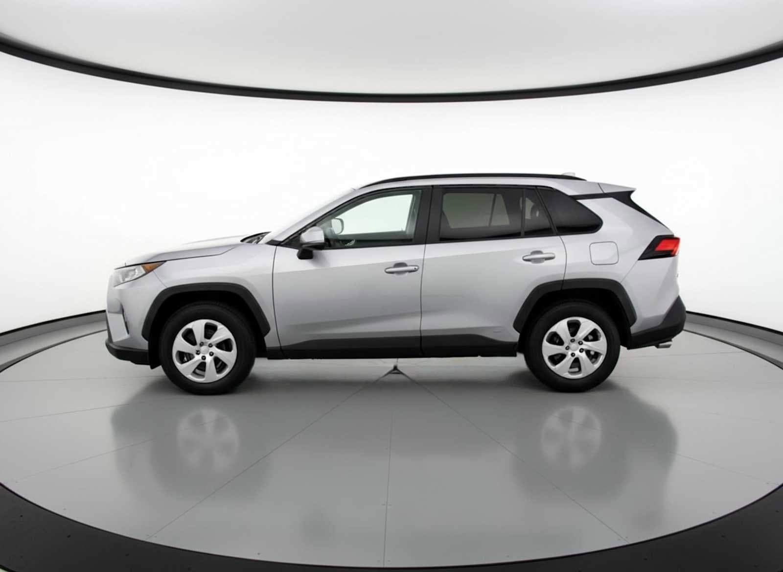 Thumbnail: 2019 Toyota RAV4 - 5