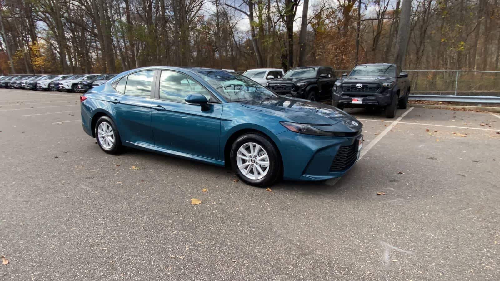 Thumbnail: 2025 Toyota Camry - 8