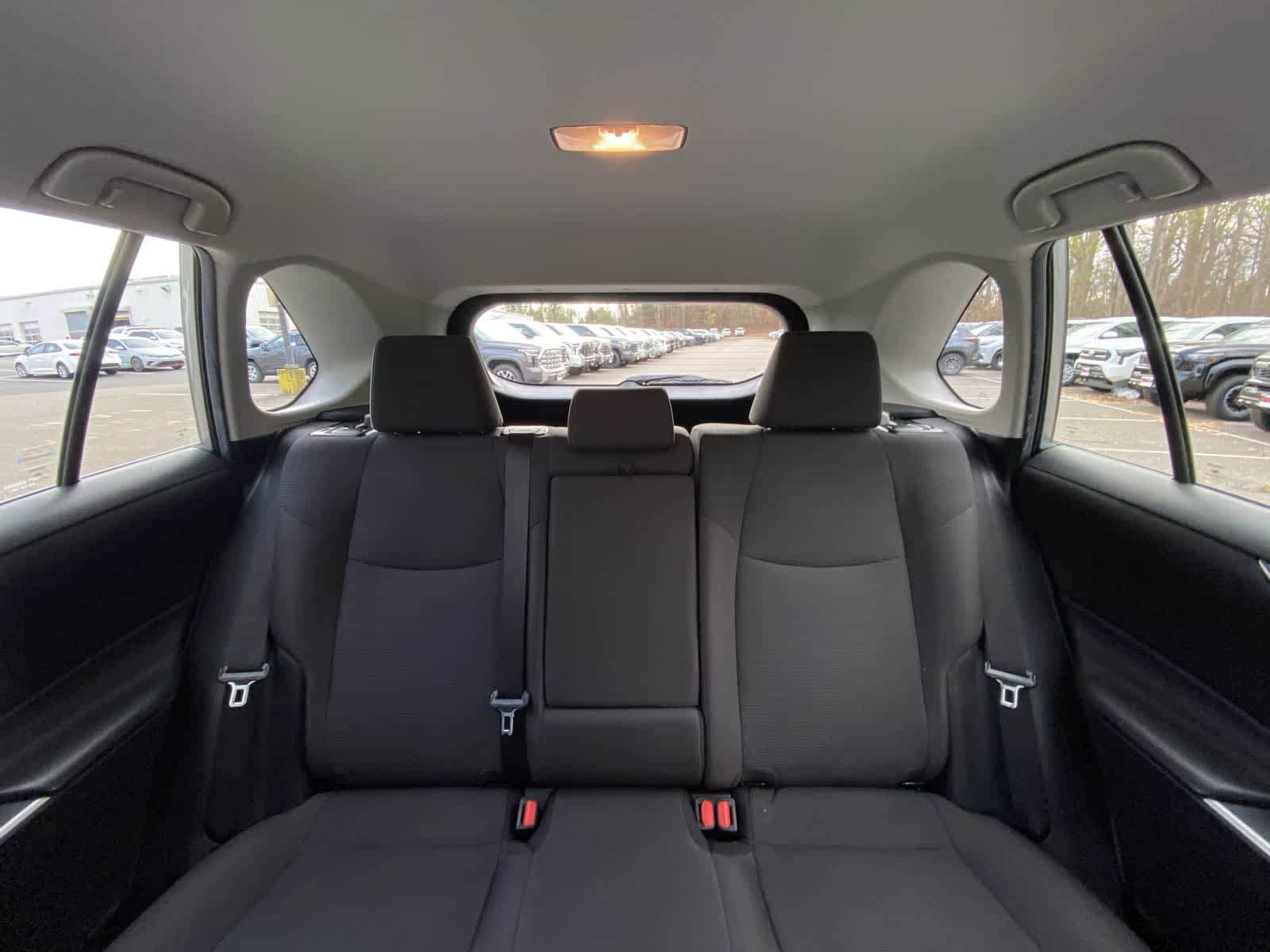 Thumbnail: 2020 Toyota RAV4 - 34