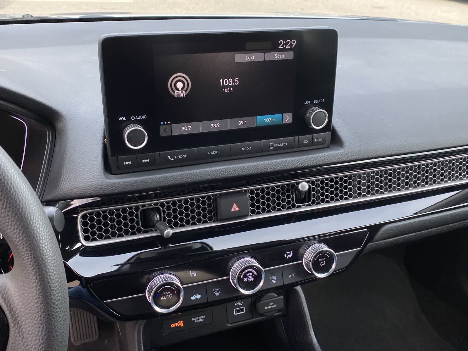 Thumbnail: 2023 Honda Civic - 33