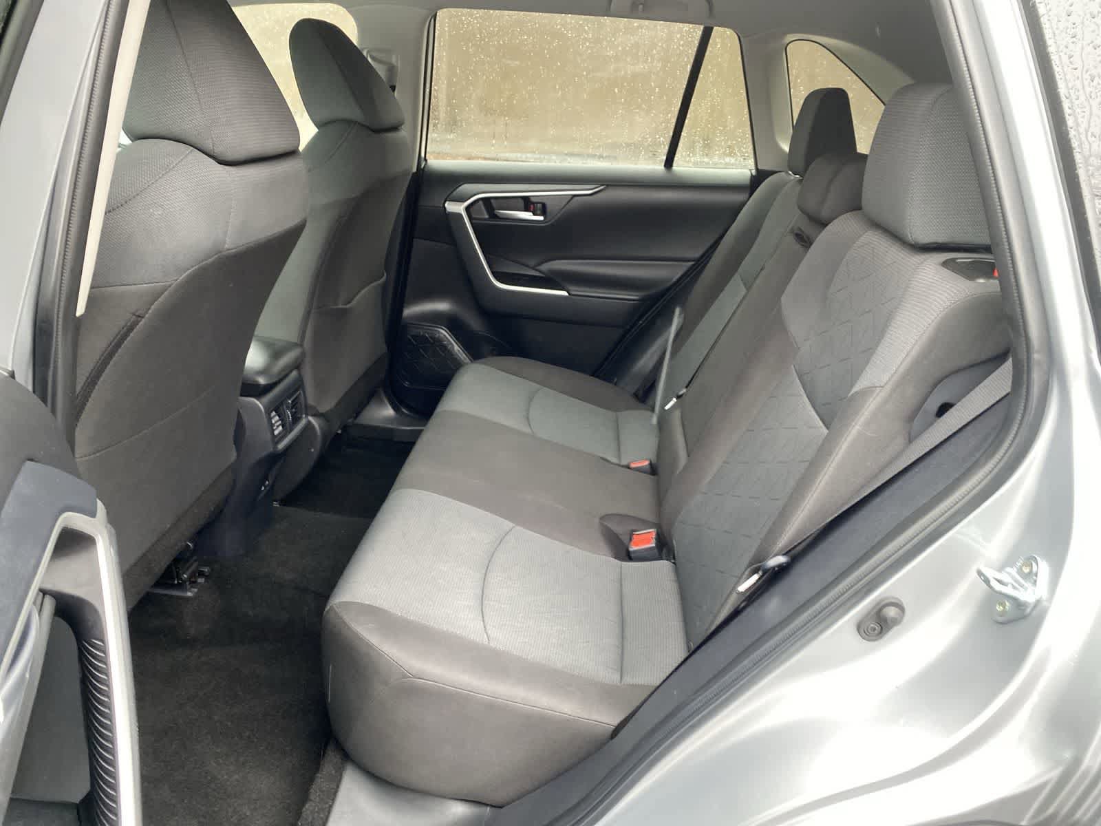 Thumbnail: 2025 Toyota RAV4 - 25