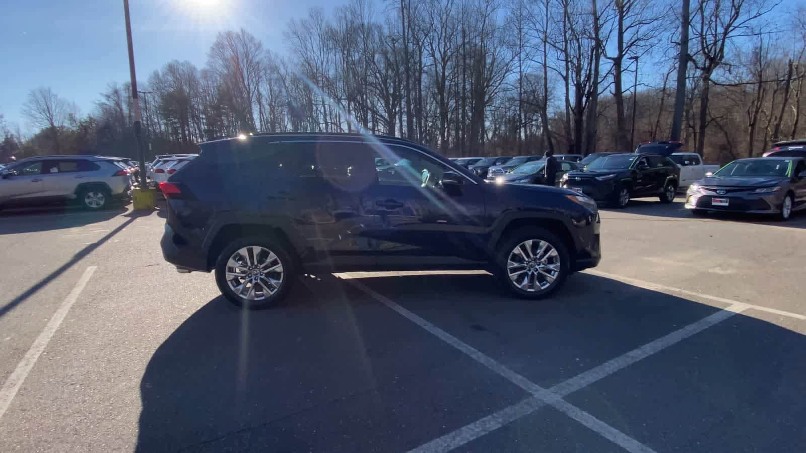 Thumbnail: 2025 Toyota RAV4 - 14