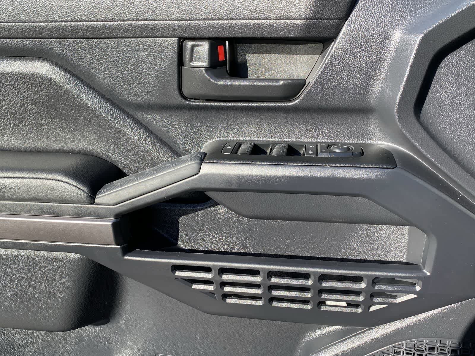 Thumbnail: 2025 Toyota 4Runner - 20