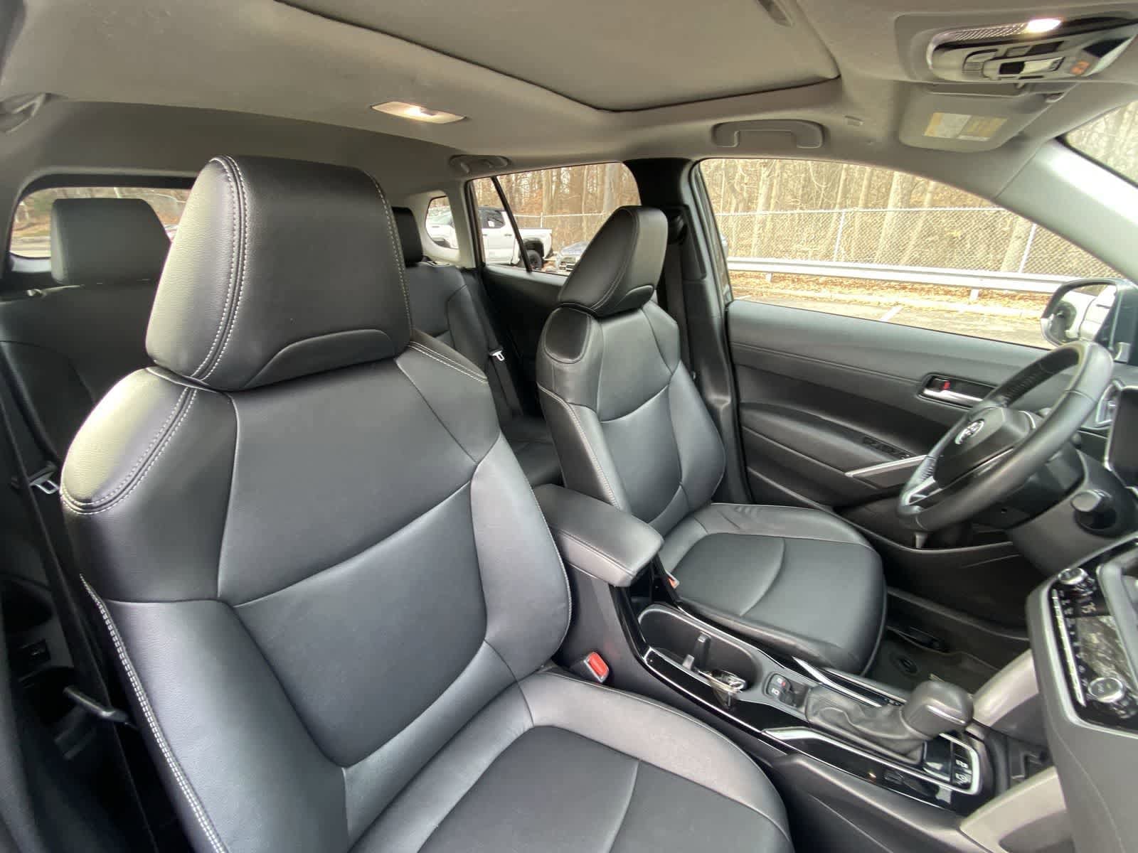 Thumbnail: 2024 Toyota Corolla Cross - 22