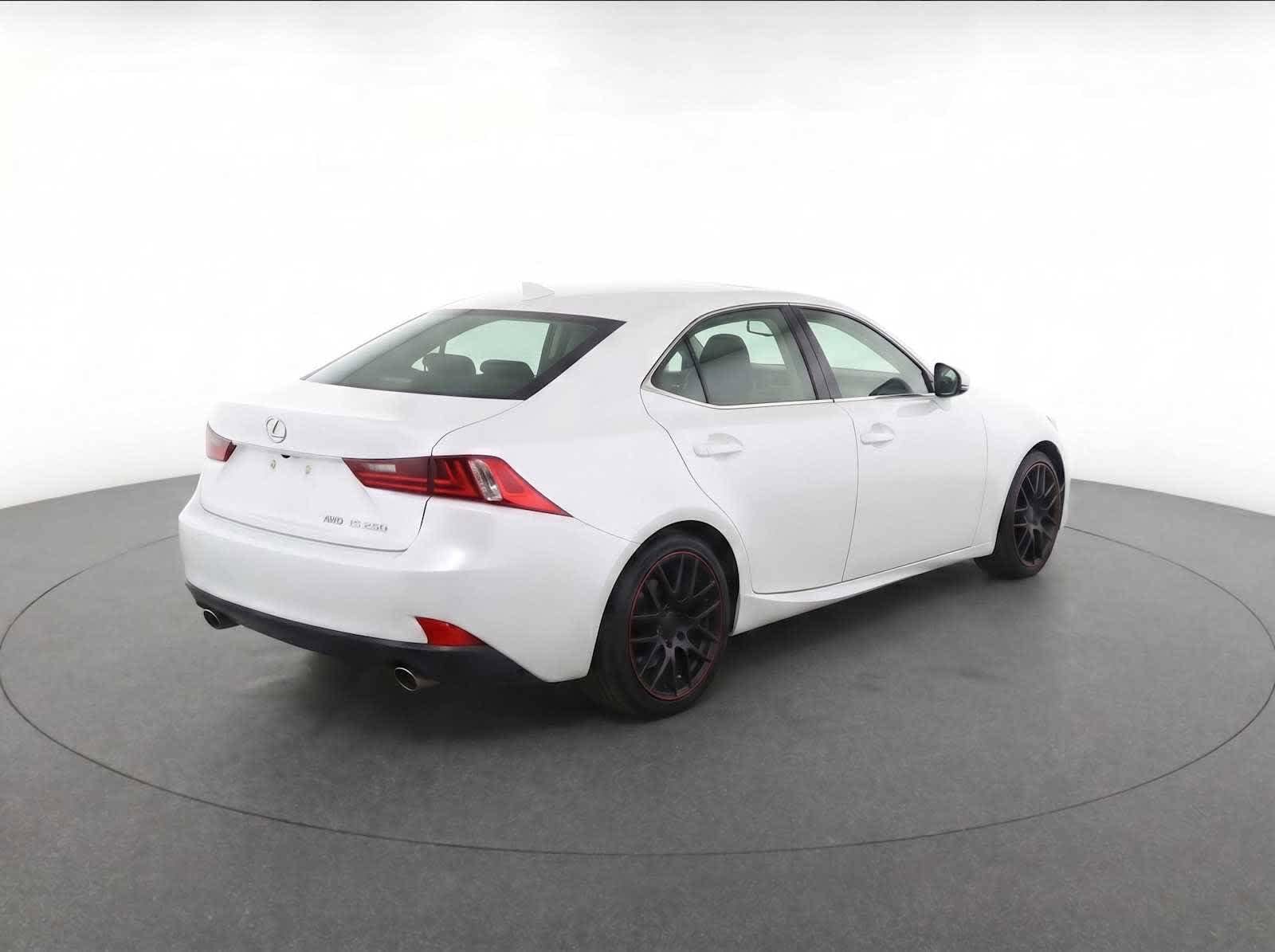 Thumbnail: 2015 Lexus IS - 6