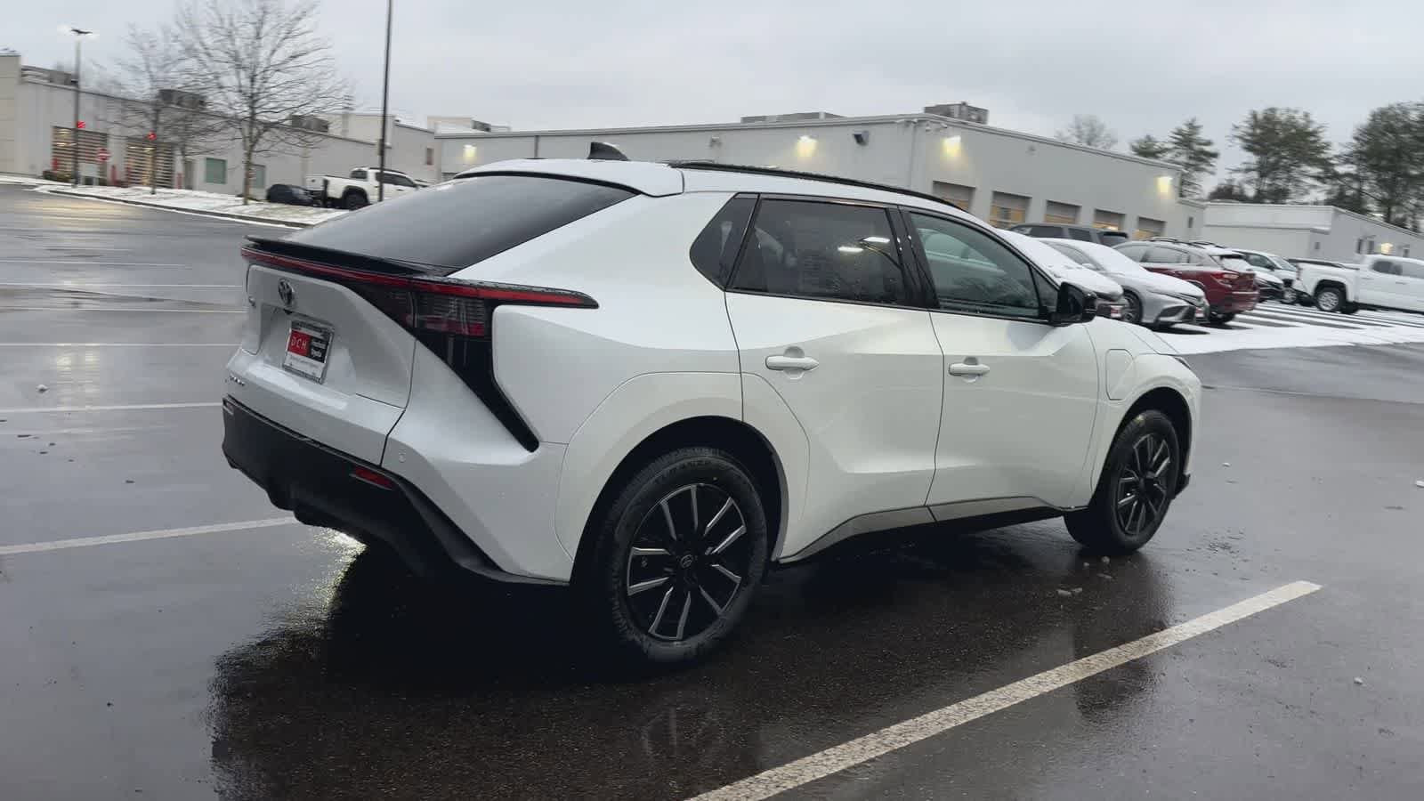 Thumbnail: 2026 Toyota bZ - 8