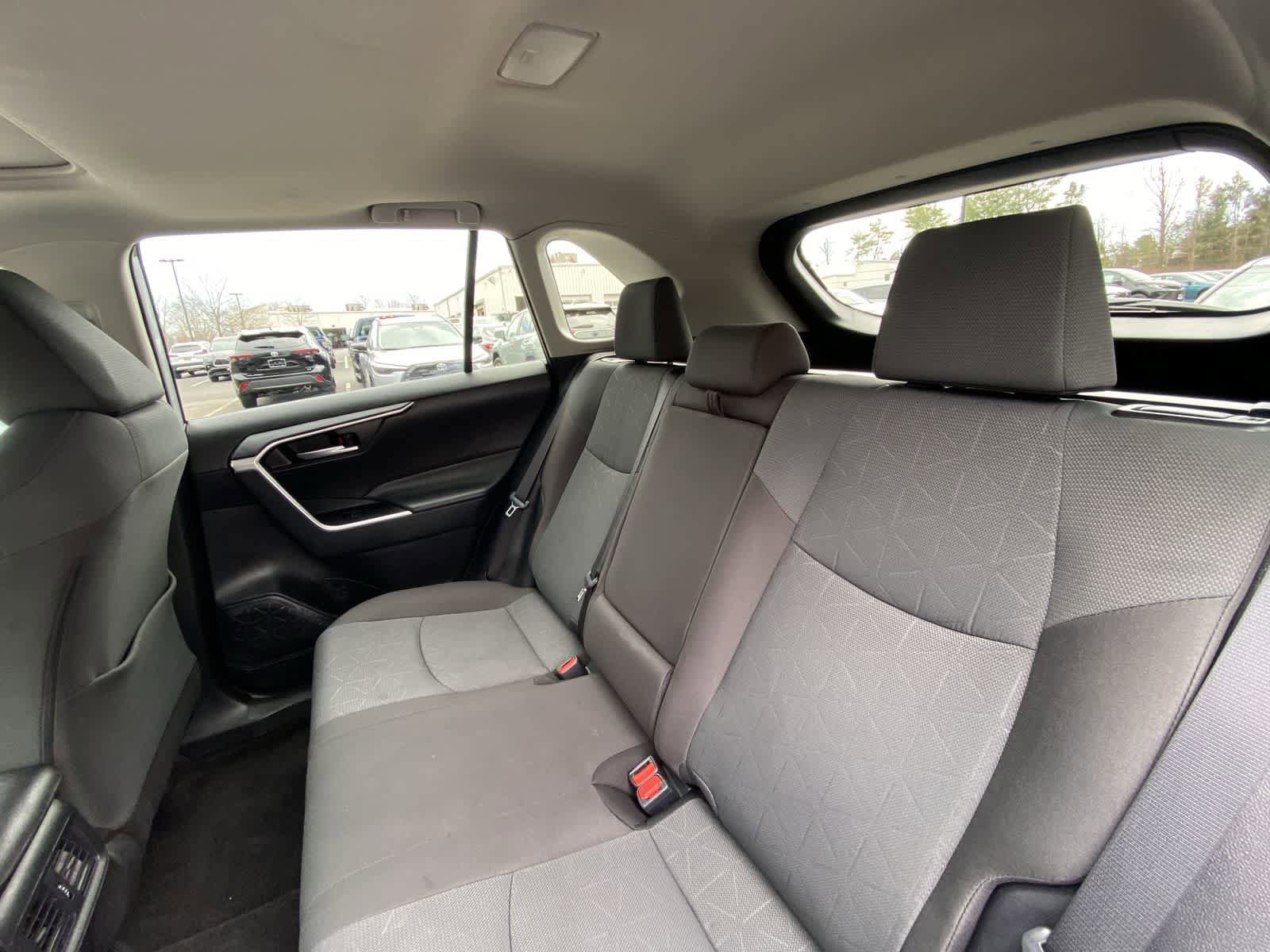 Thumbnail: 2025 Toyota RAV4 - 23