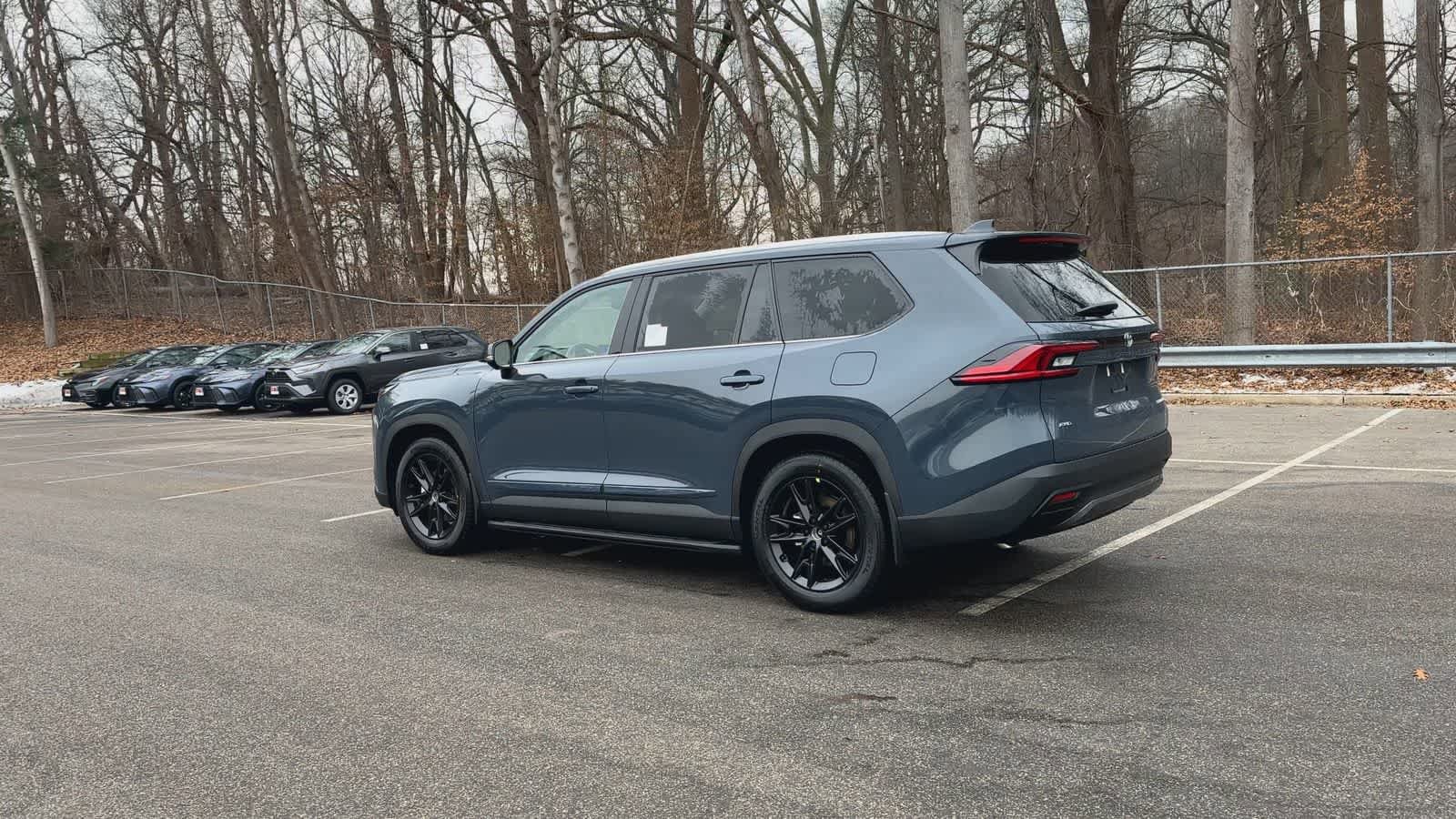 Thumbnail: 2026 Toyota Grand Highlander - 6