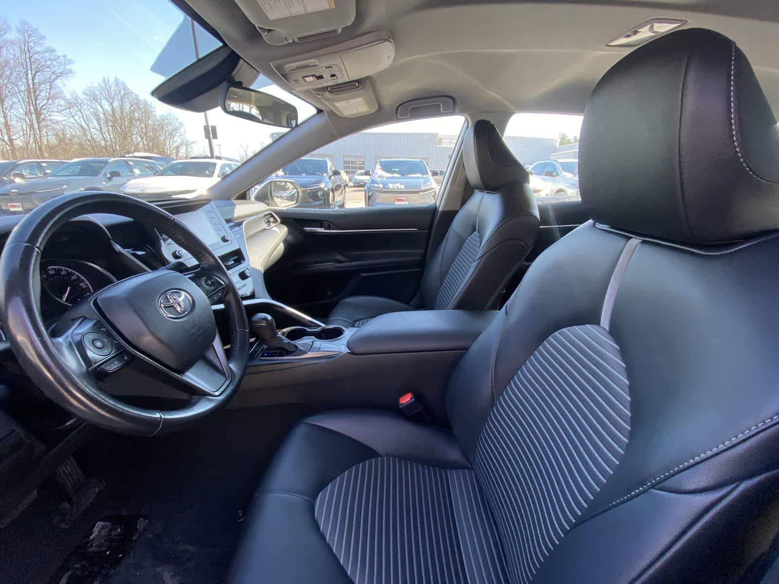 Thumbnail: 2023 Toyota Camry - 16