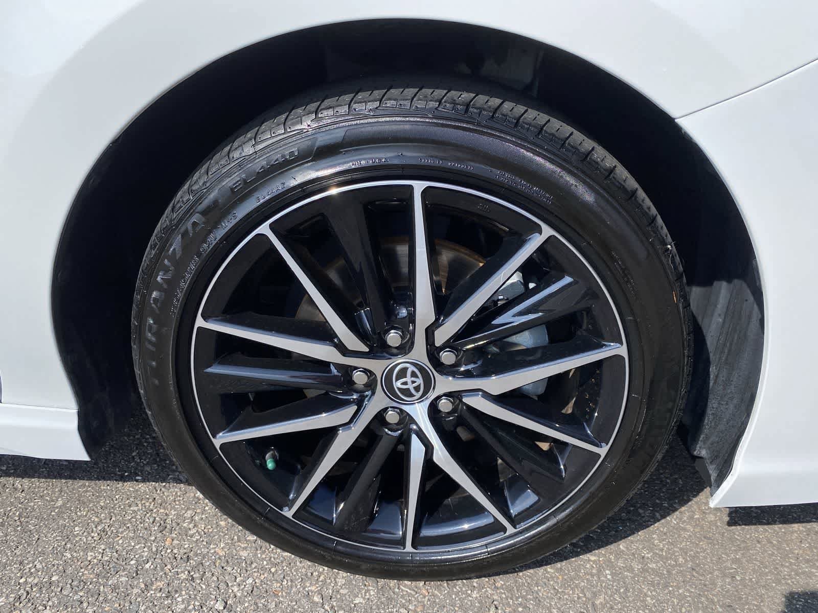 Thumbnail: 2024 Toyota Camry - 14