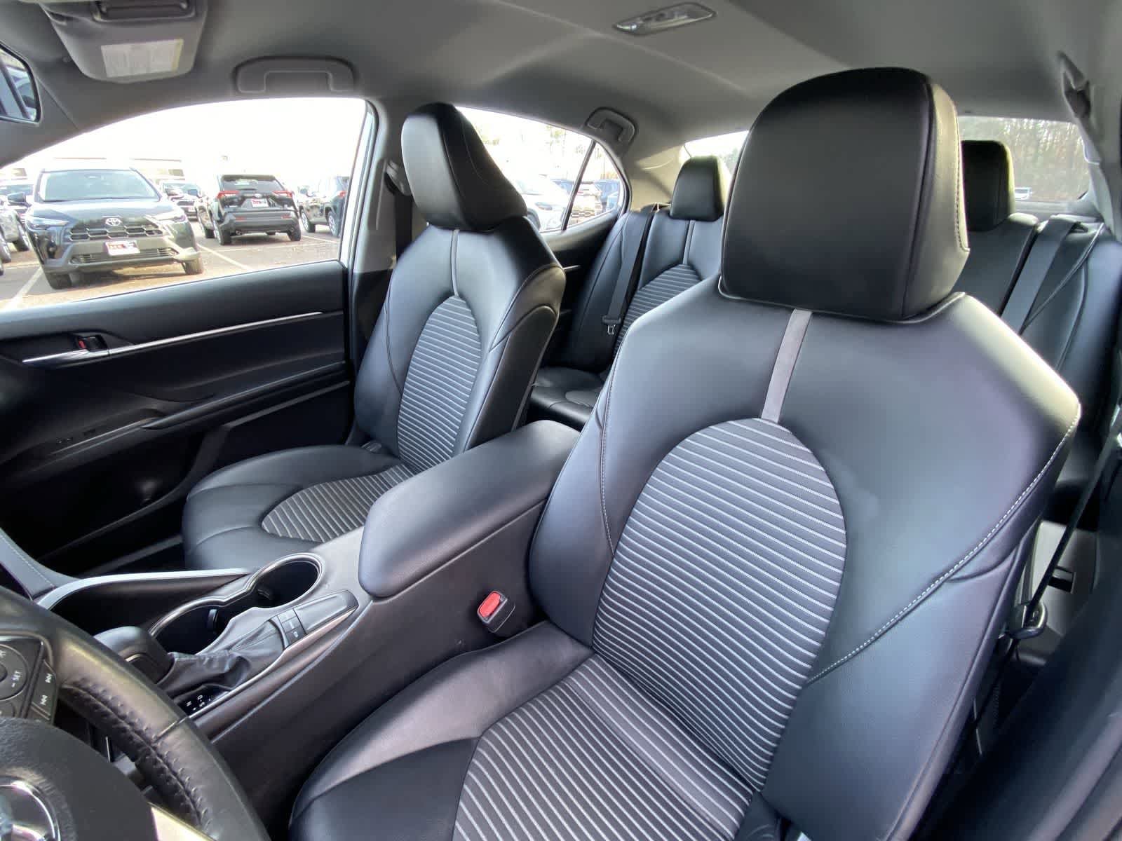 Thumbnail: 2023 Toyota Camry - 24