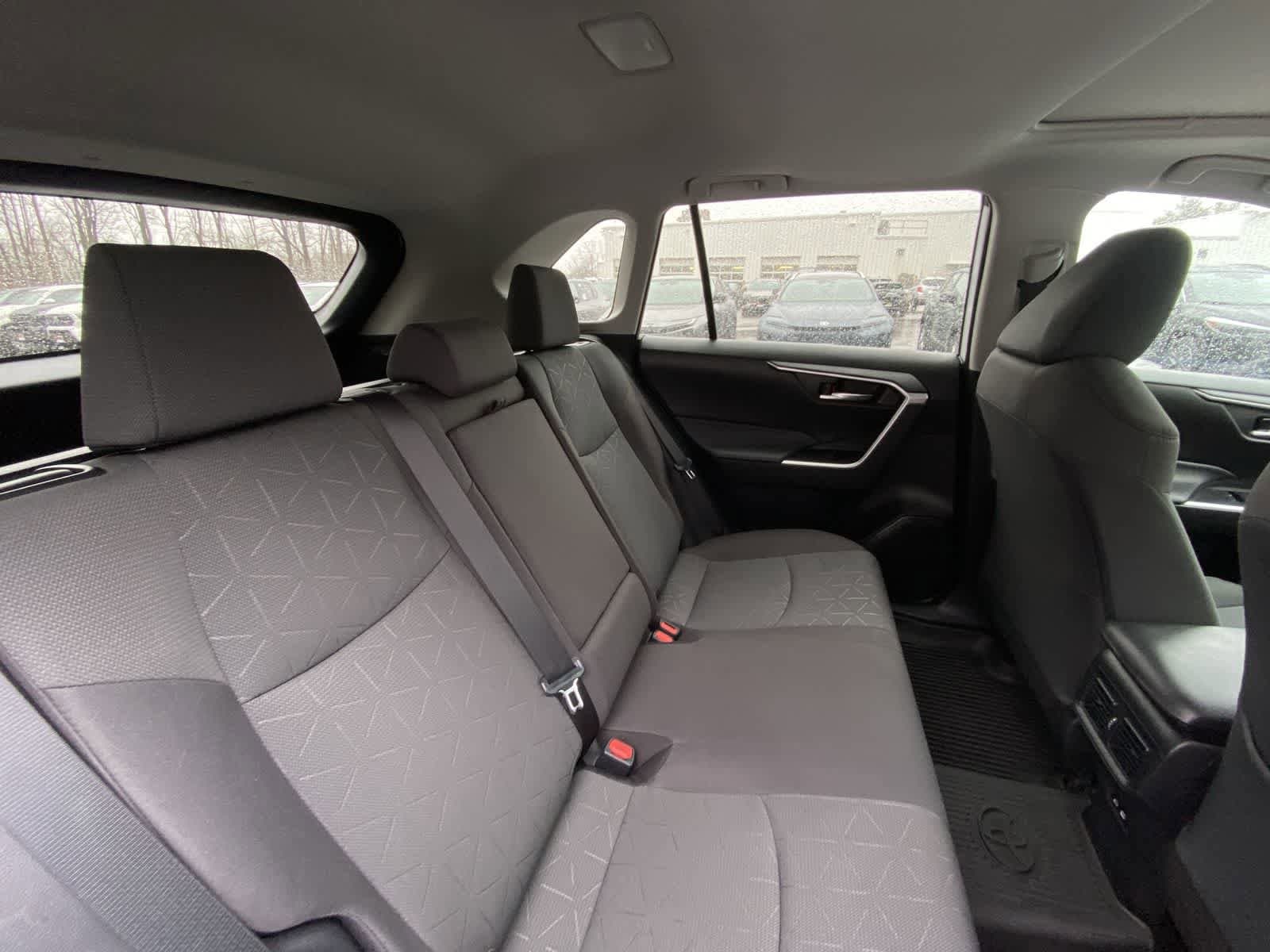 Thumbnail: 2023 Toyota RAV4 - 27