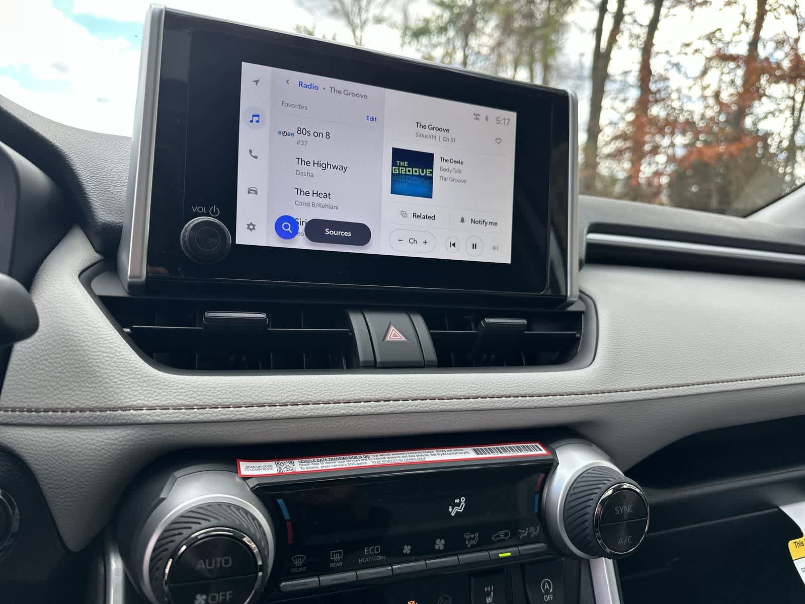 Thumbnail: 2025 Toyota RAV4 - 20