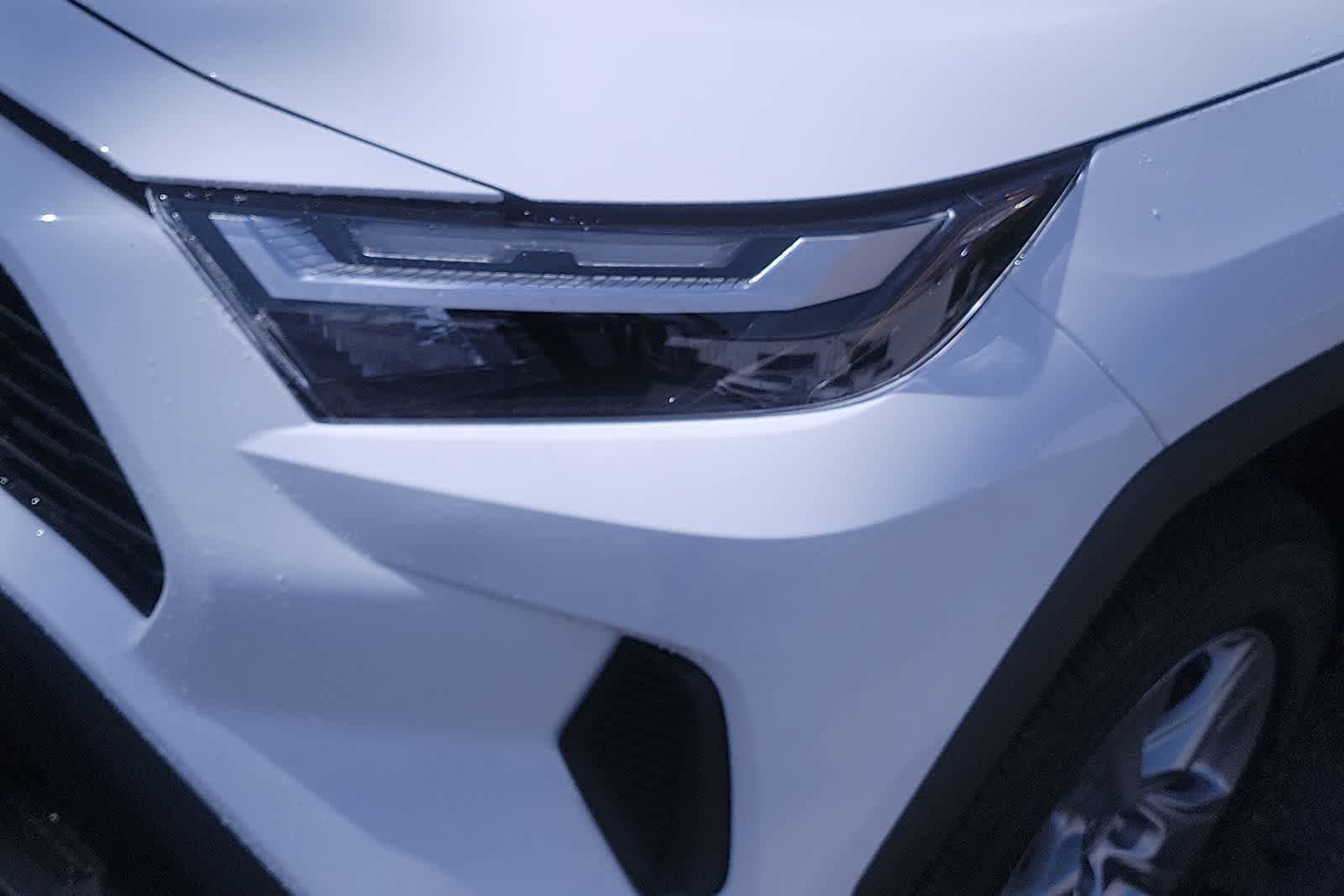 Thumbnail: 2025 Toyota RAV4 - 10