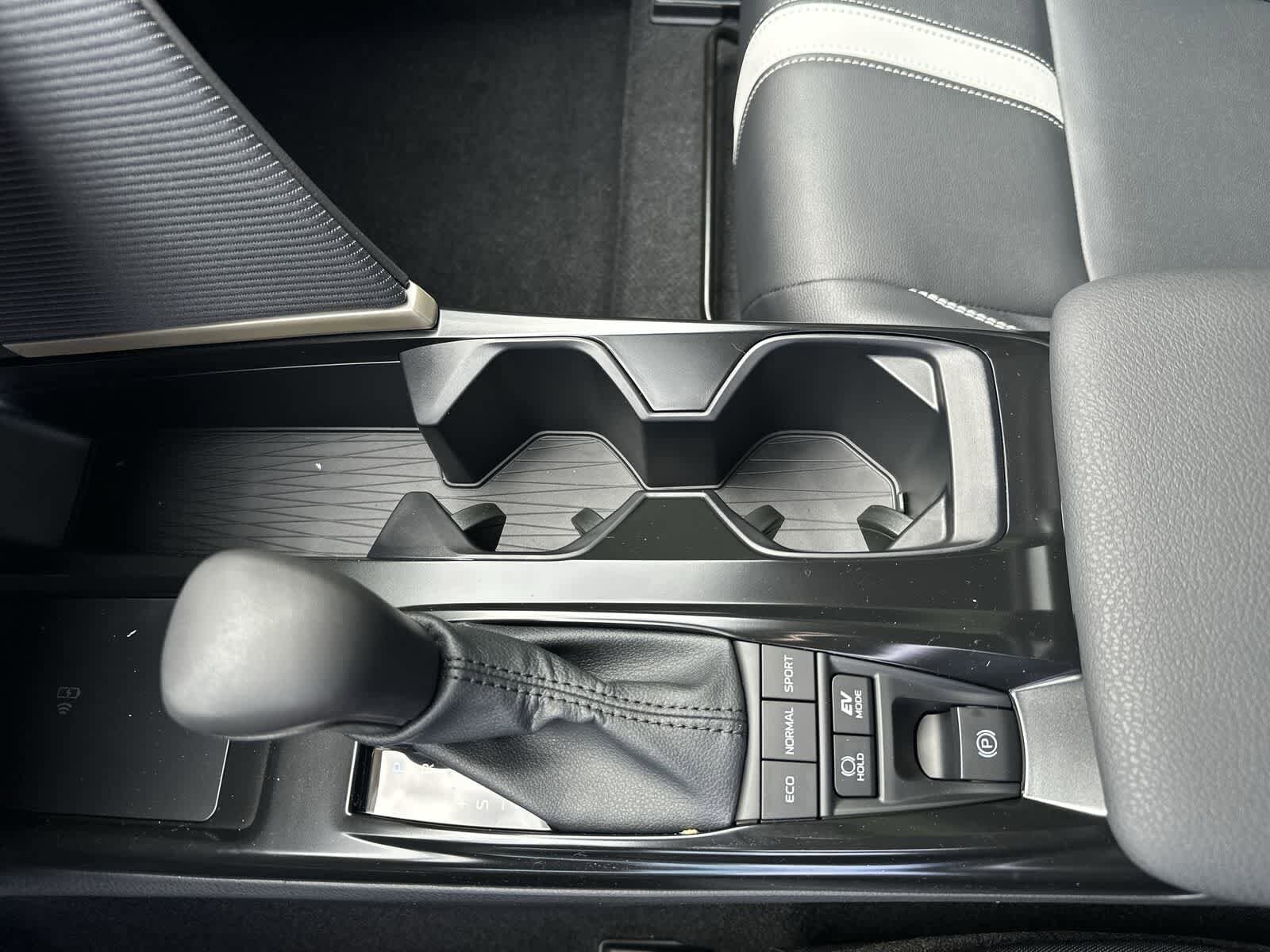 Thumbnail: 2026 Toyota Camry - 33