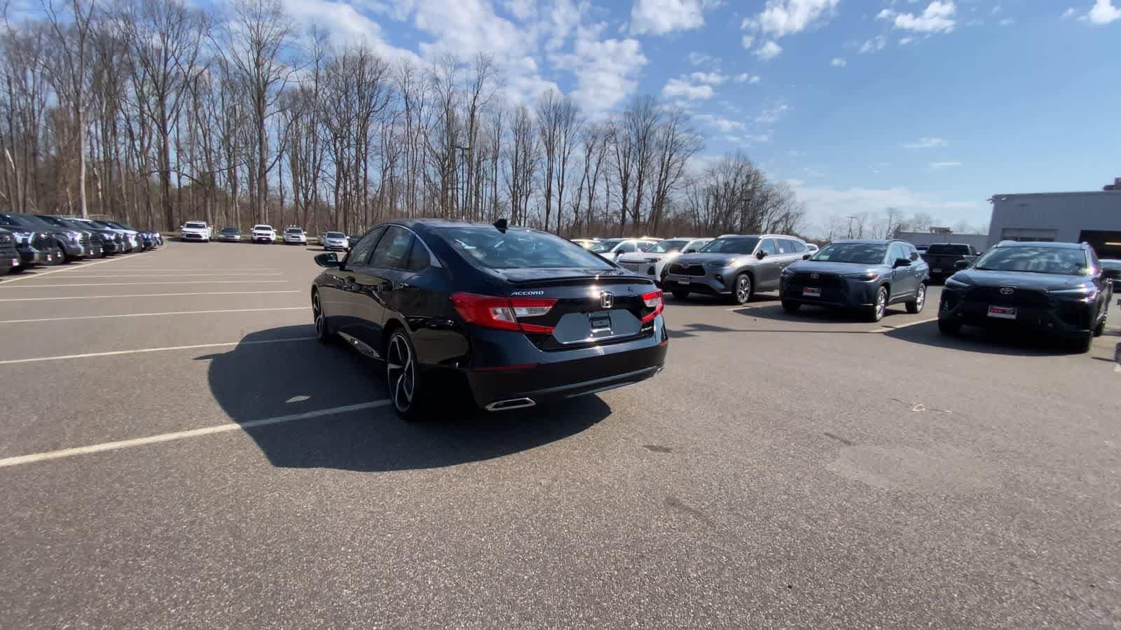 Thumbnail: 2018 Honda Accord - 8